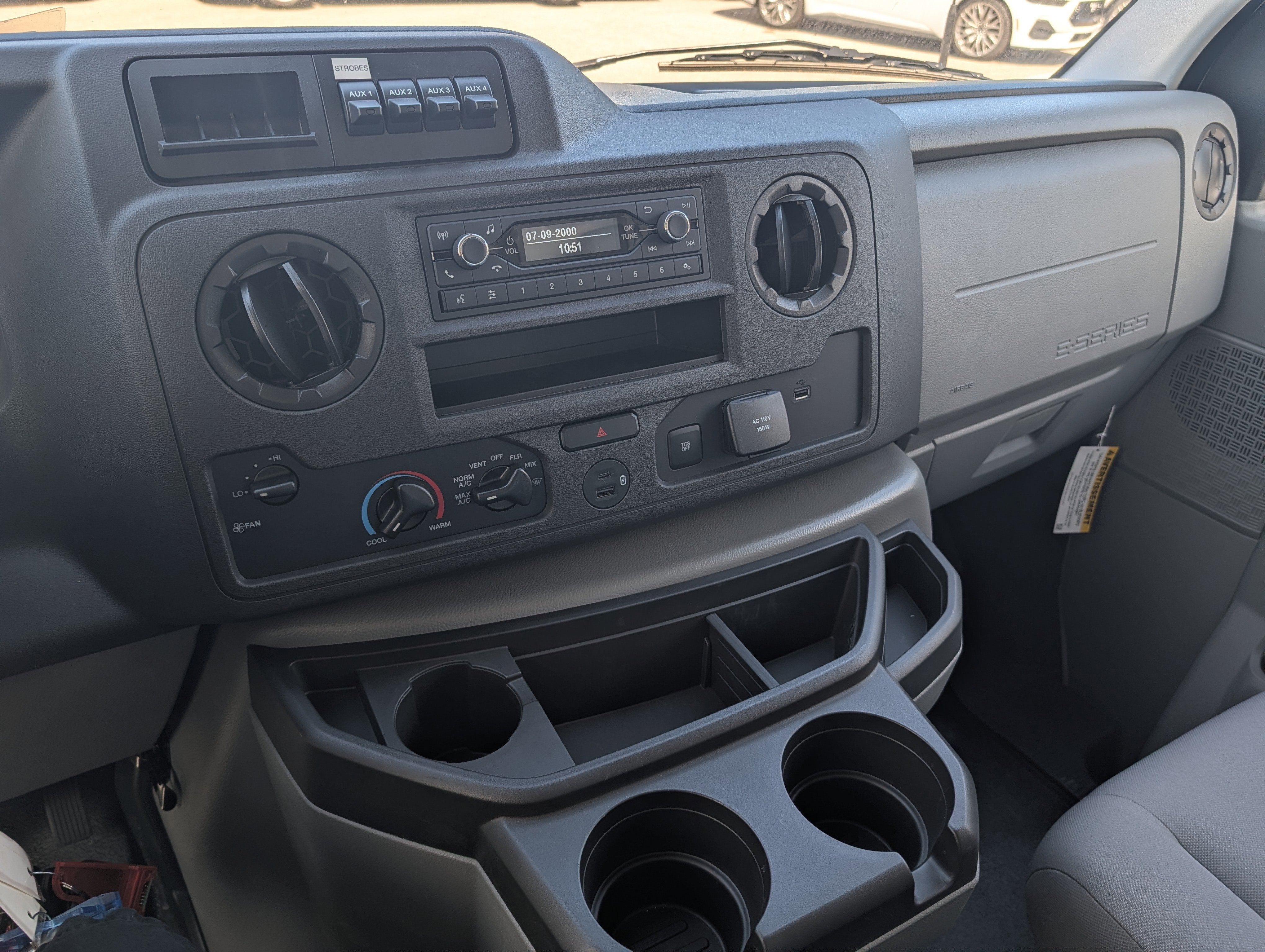 2026 Ford E-350SD E-350 SRW