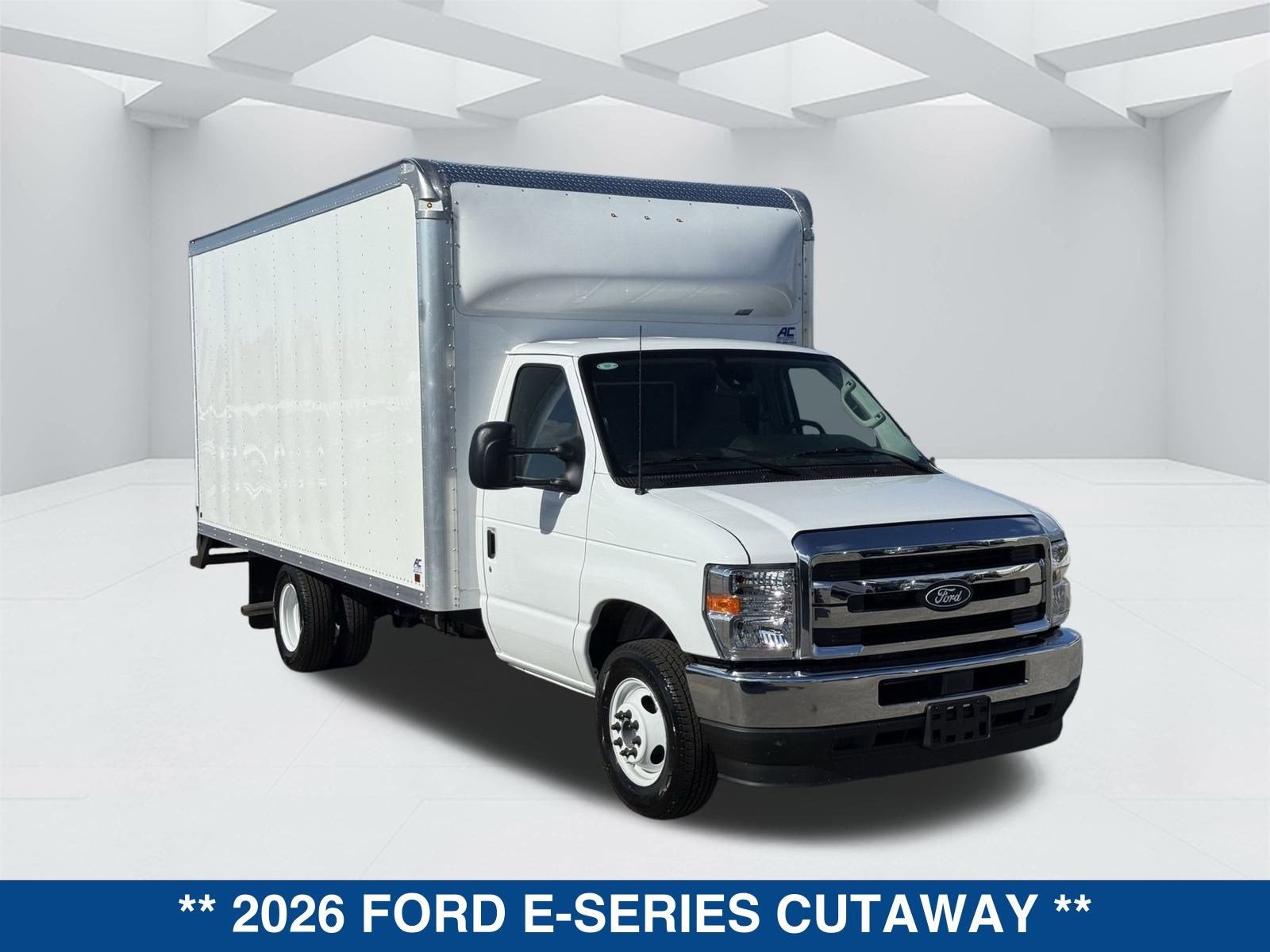 2026 Ford E-Series Cutaway E-350 SRW