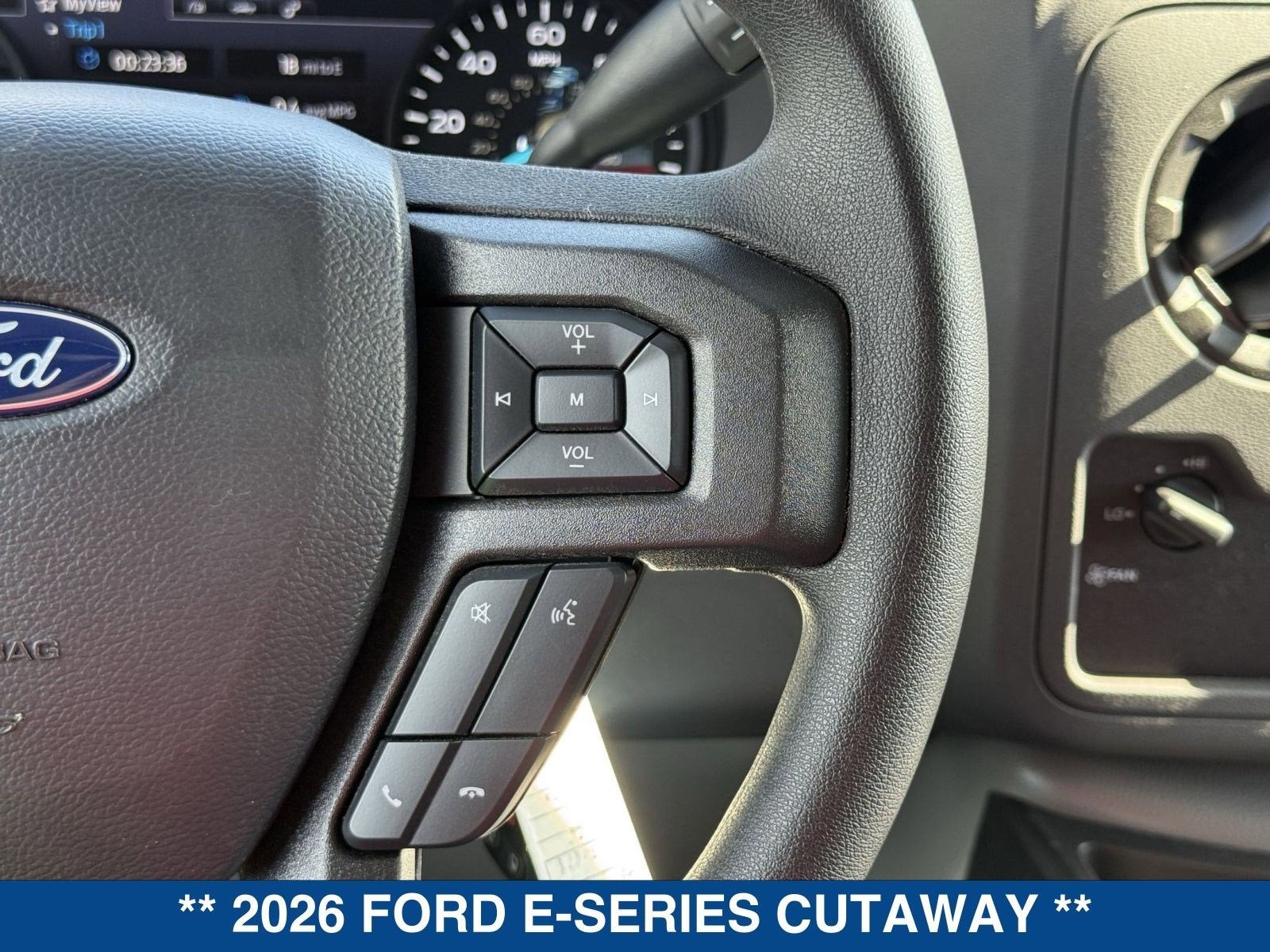 2026 Ford E-Series Cutaway E-350 SRW