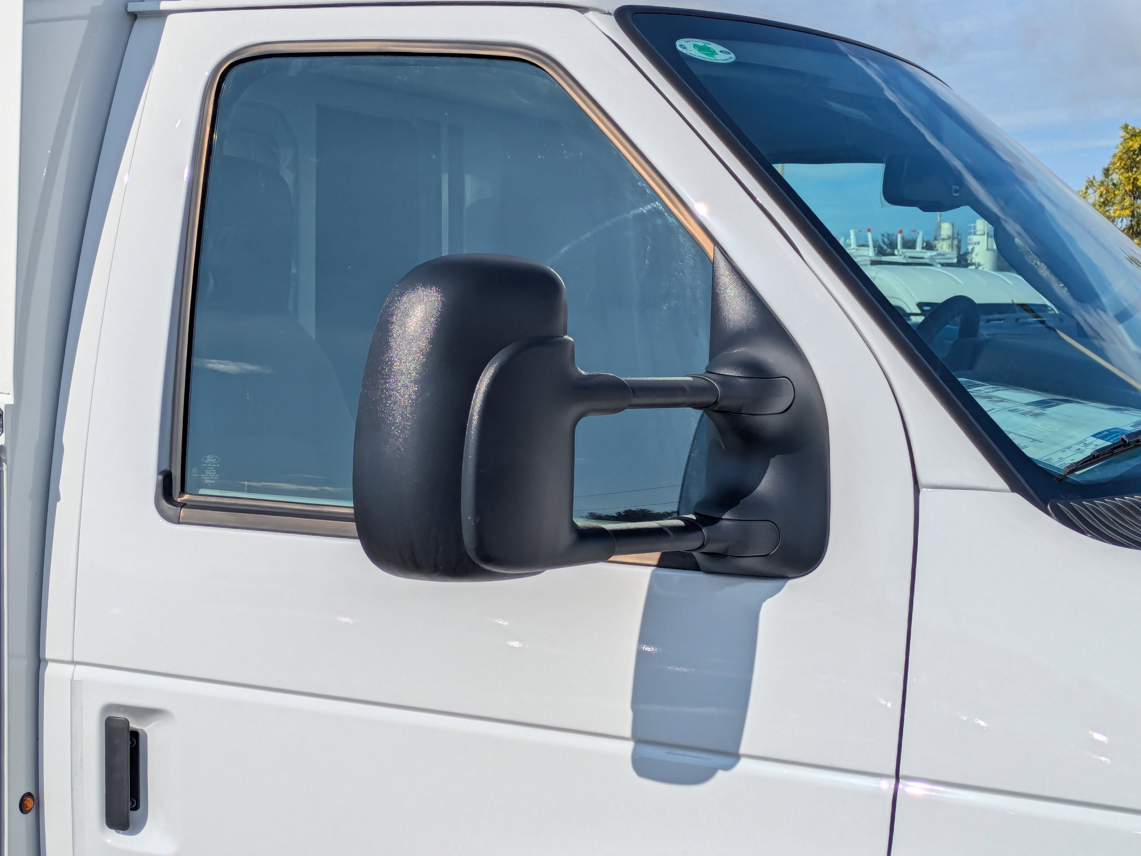 2026 Ford E-350SD E-350 SRW