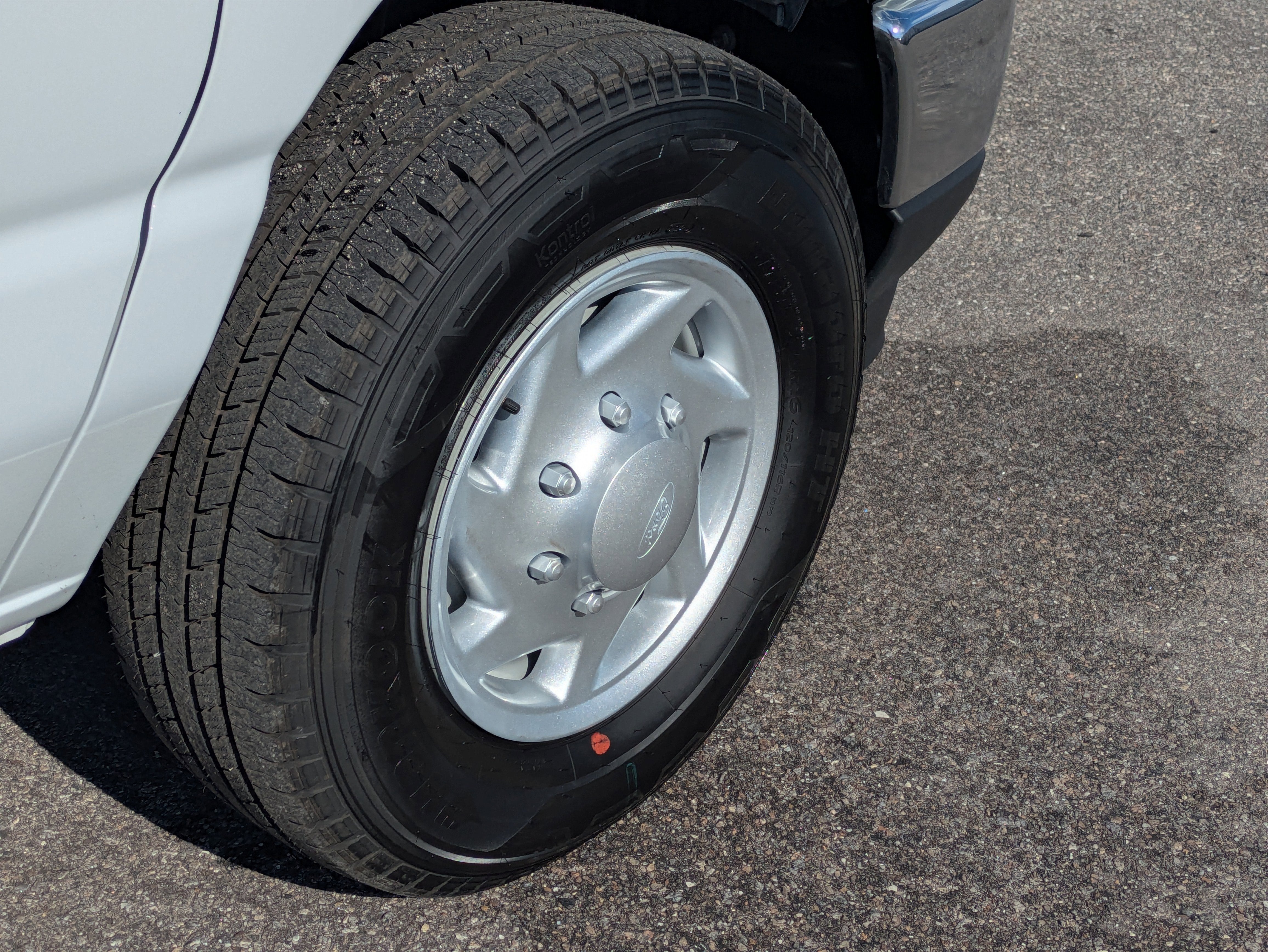 2026 Ford E-350SD E-350 SRW