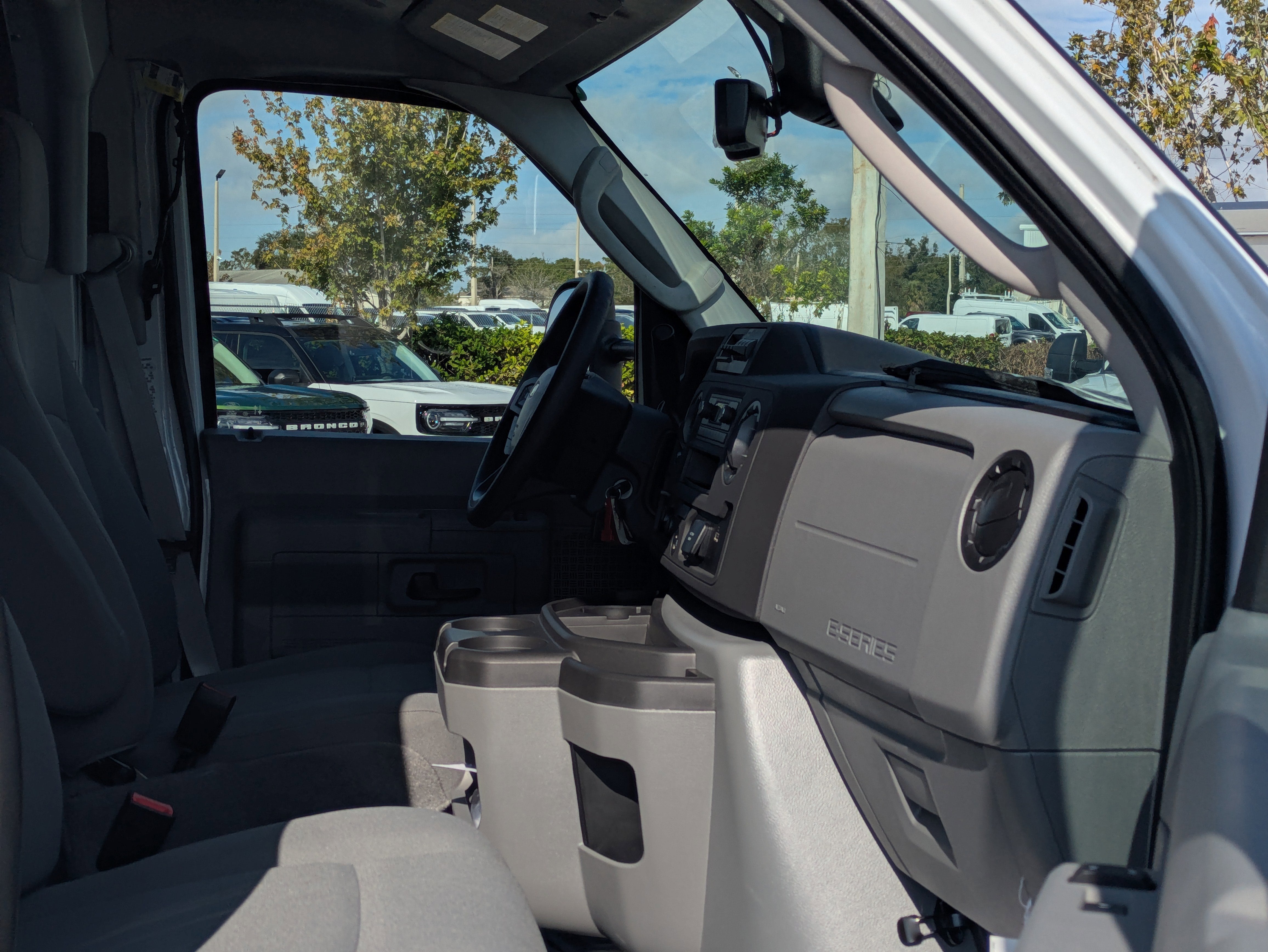 2026 Ford E-350SD E-350 SRW