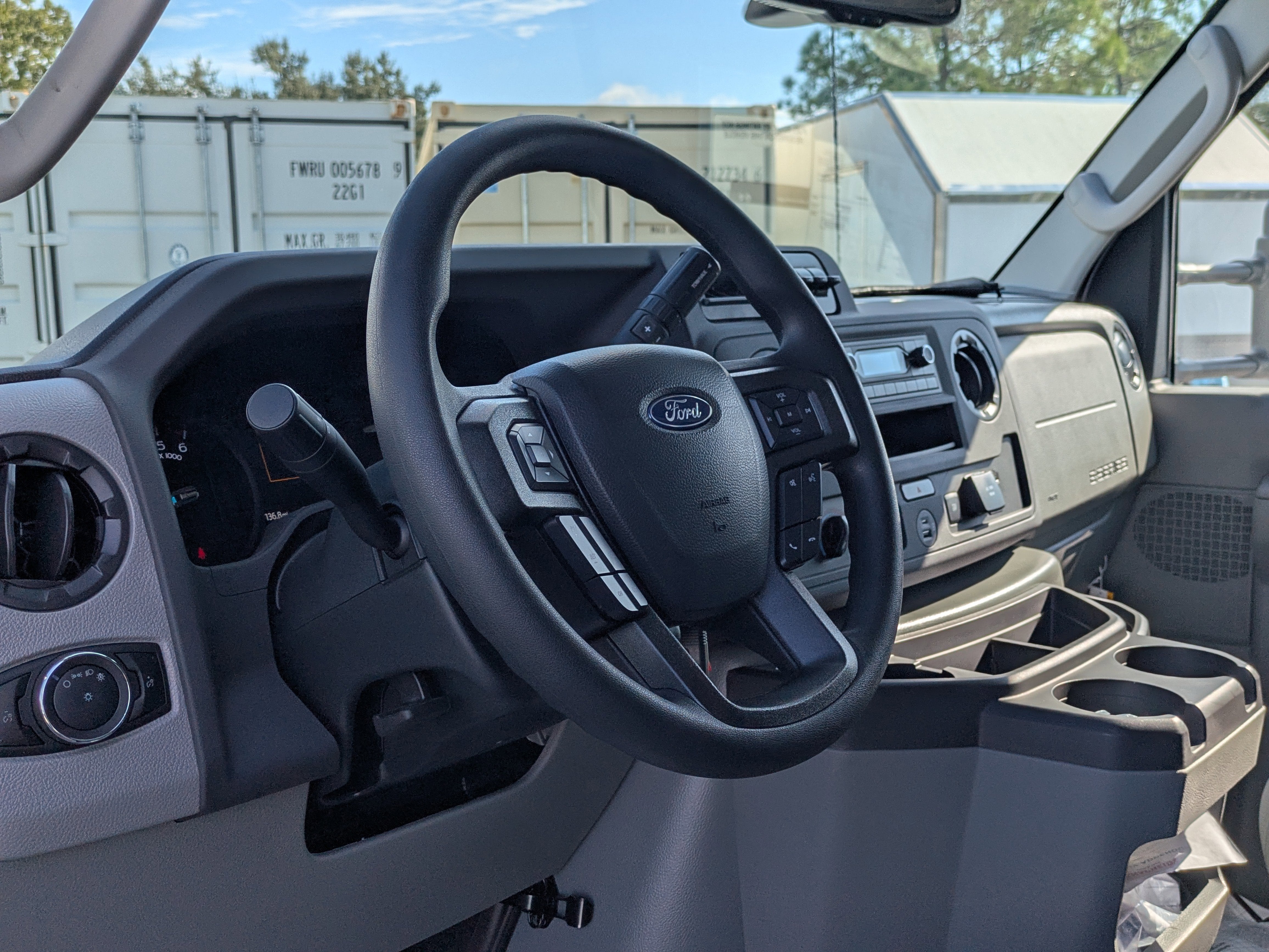 2026 Ford E-350SD E-350 SRW