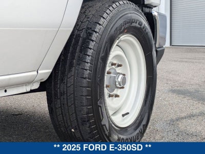 2025 Ford E-350SD E-350 SRW