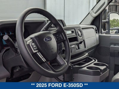 2025 Ford E-350SD E-350 SRW