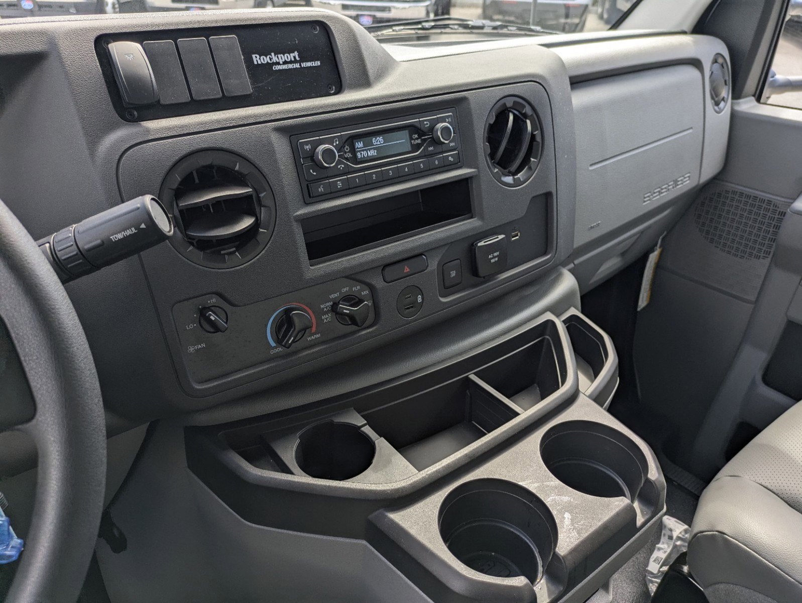 2025 Ford E-350SD E-350 SRW