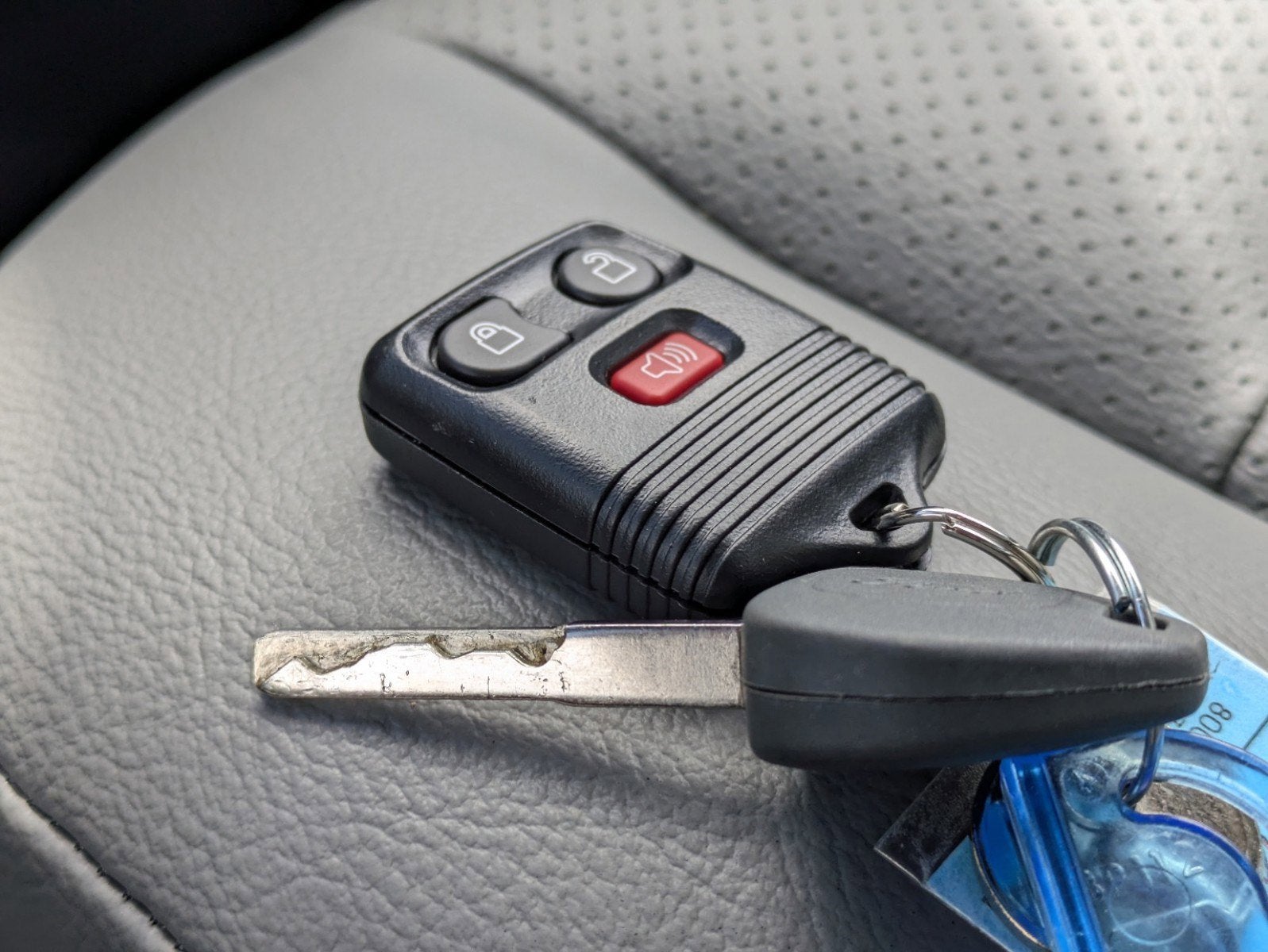 2025 Ford E-350SD E-350 SRW