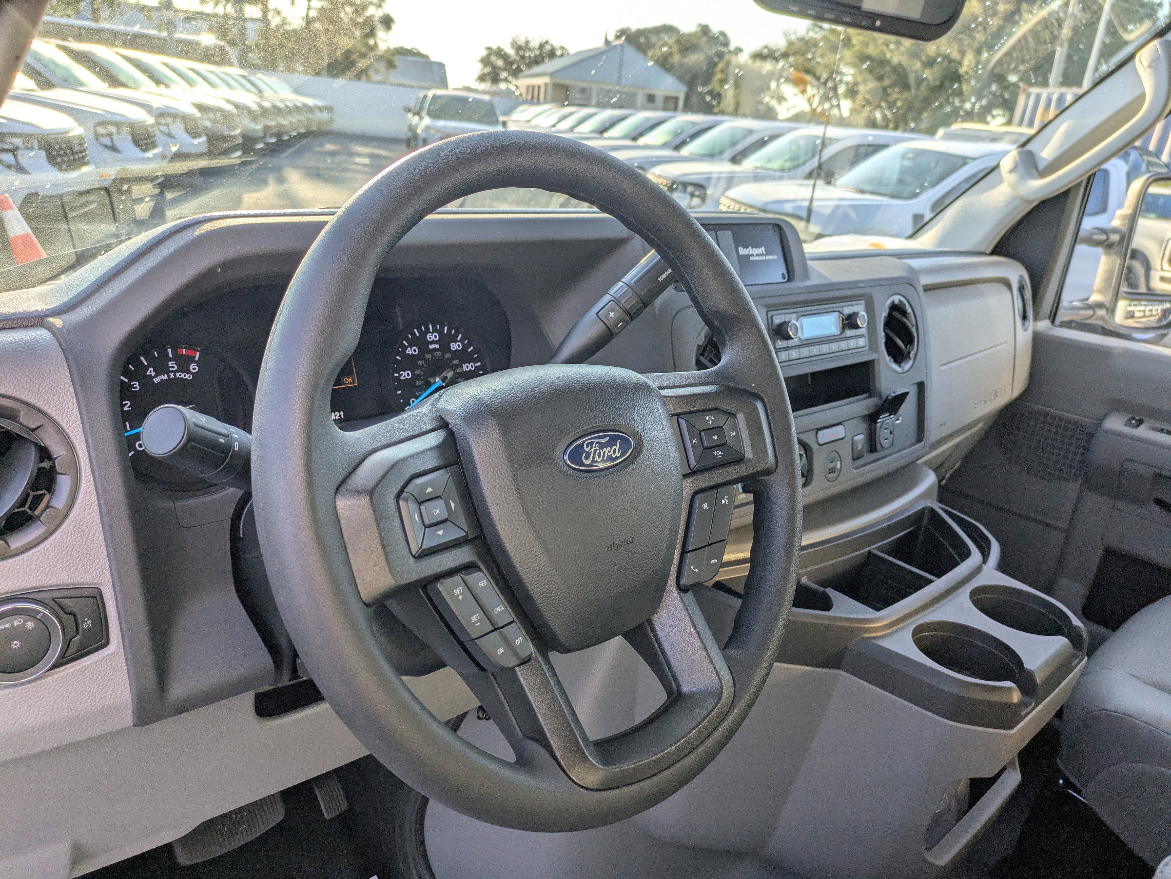 2026 Ford E-350SD E-350 SRW