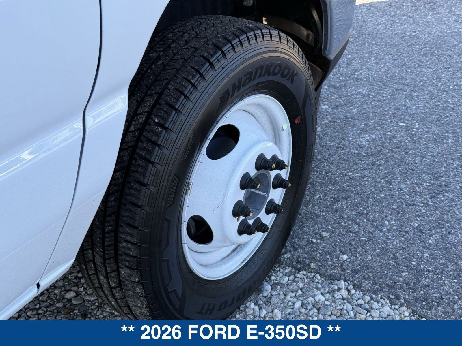 2026 Ford E-350SD oojt