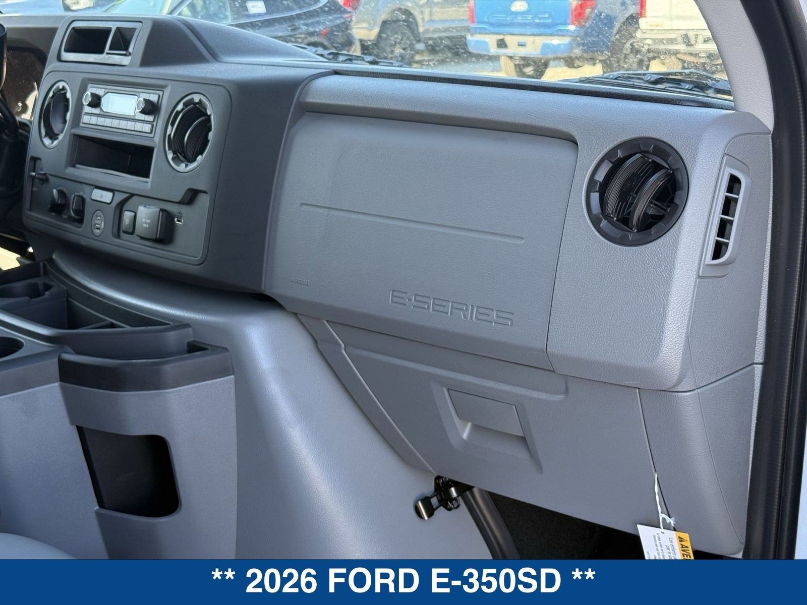 2026 Ford E-350SD oojt
