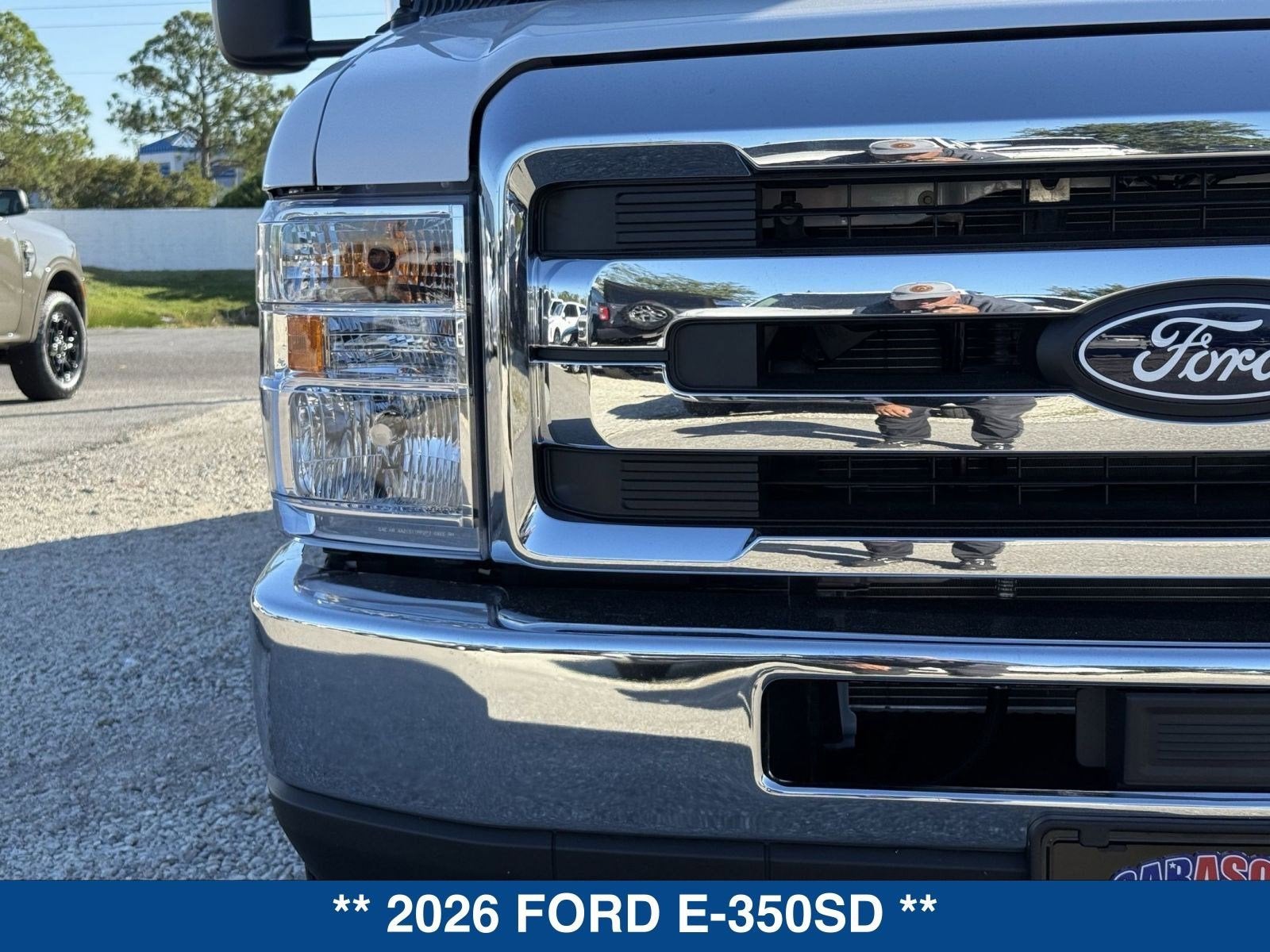 2026 Ford E-350SD oojt