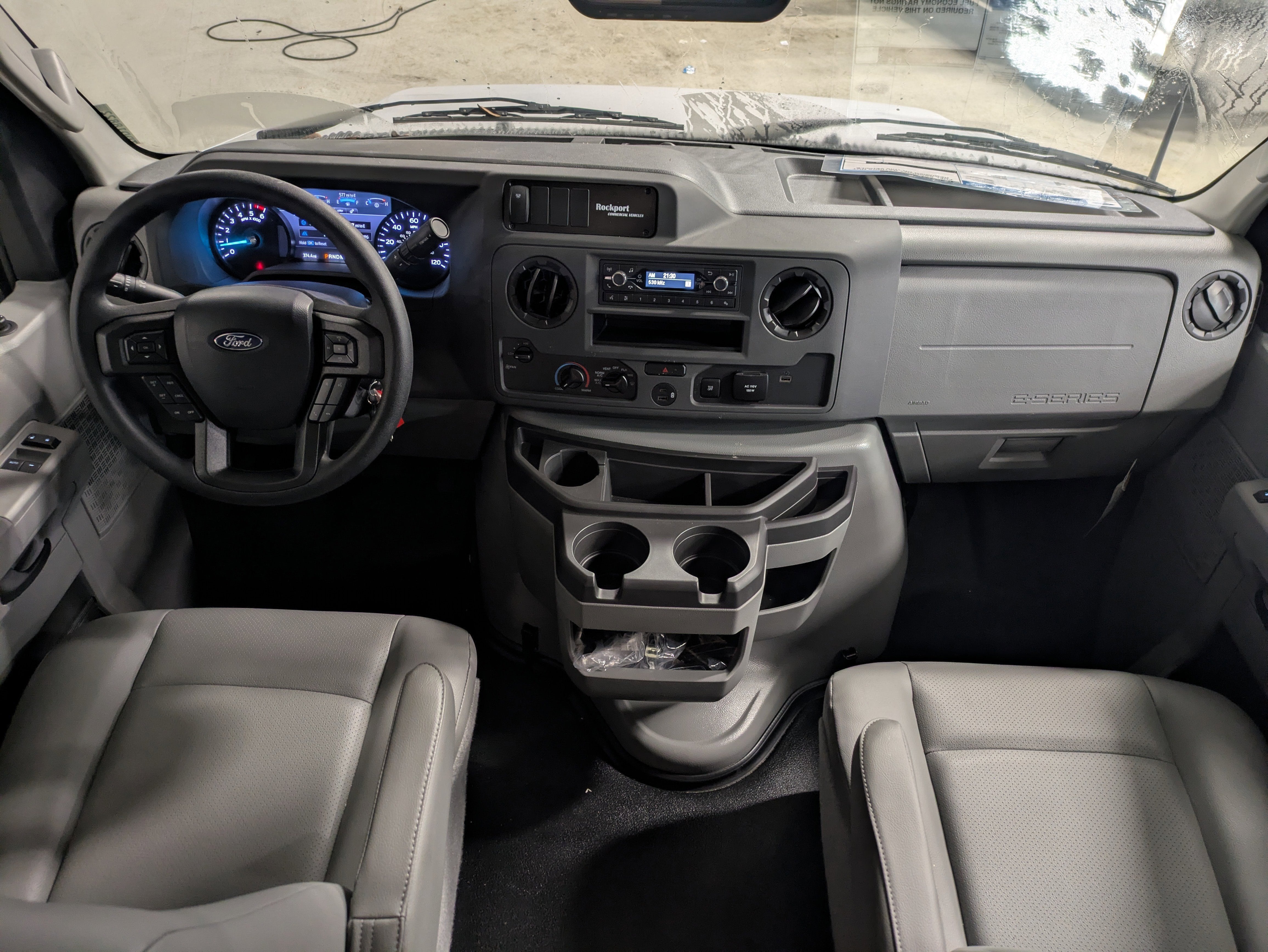 2026 Ford E-Series Cutaway E-450 DRW