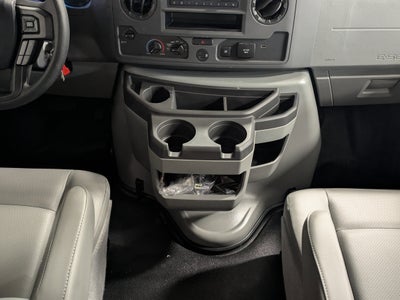 2026 Ford E-Series Cutaway E-450 DRW