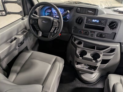 2026 Ford E-Series Cutaway E-450 DRW