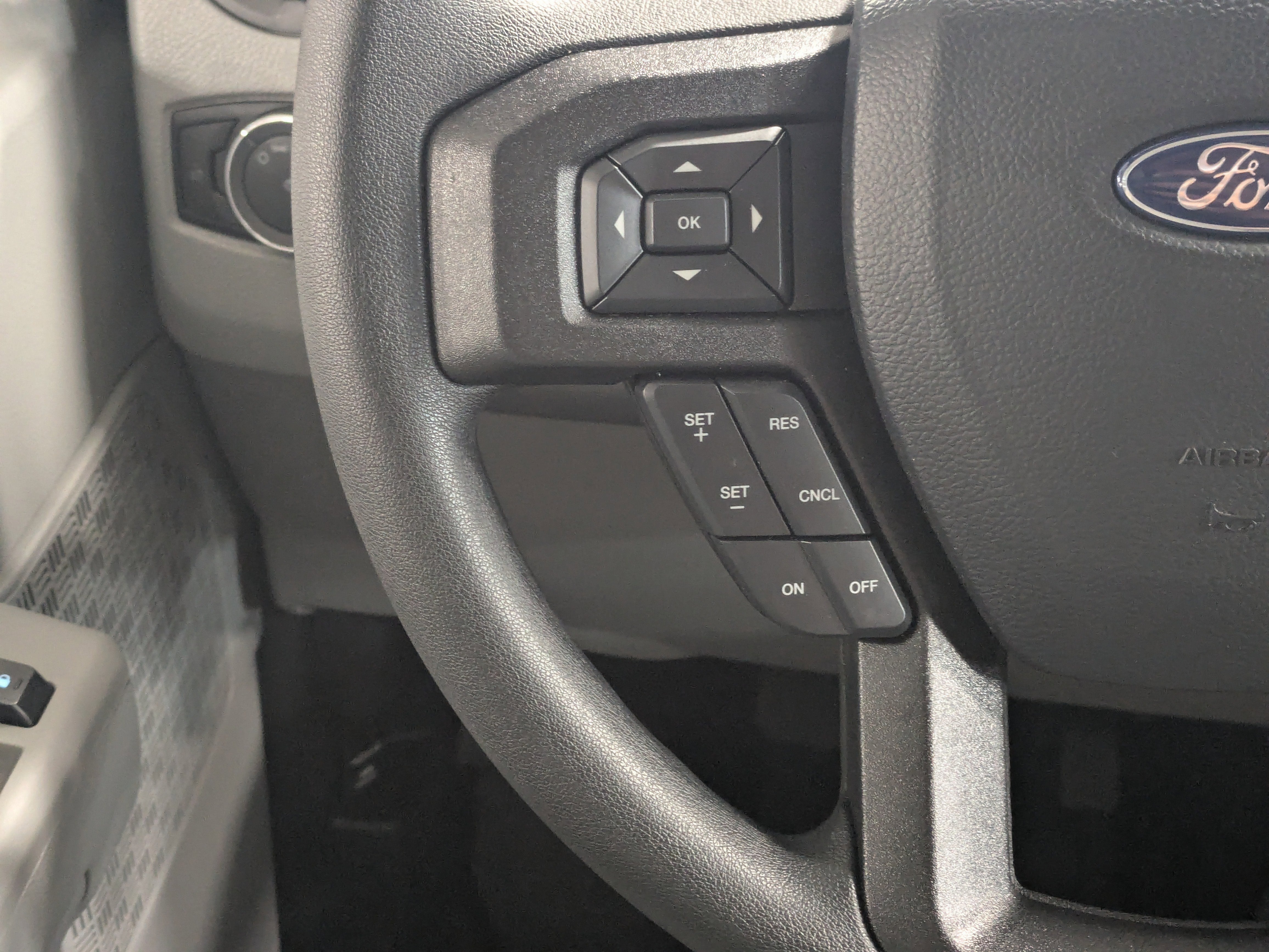 2026 Ford E-Series Cutaway E-450 DRW