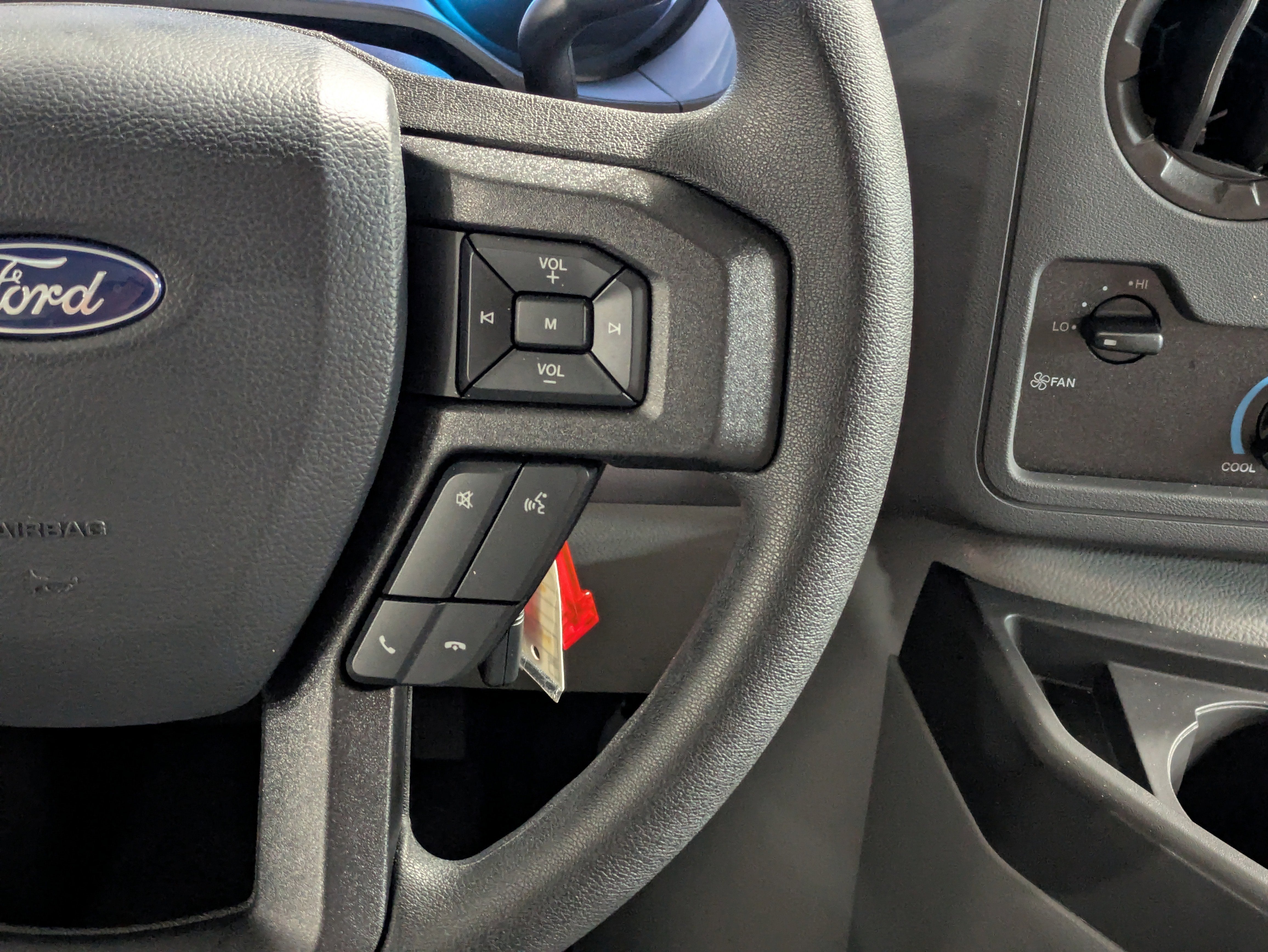 2026 Ford E-Series Cutaway E-450 DRW