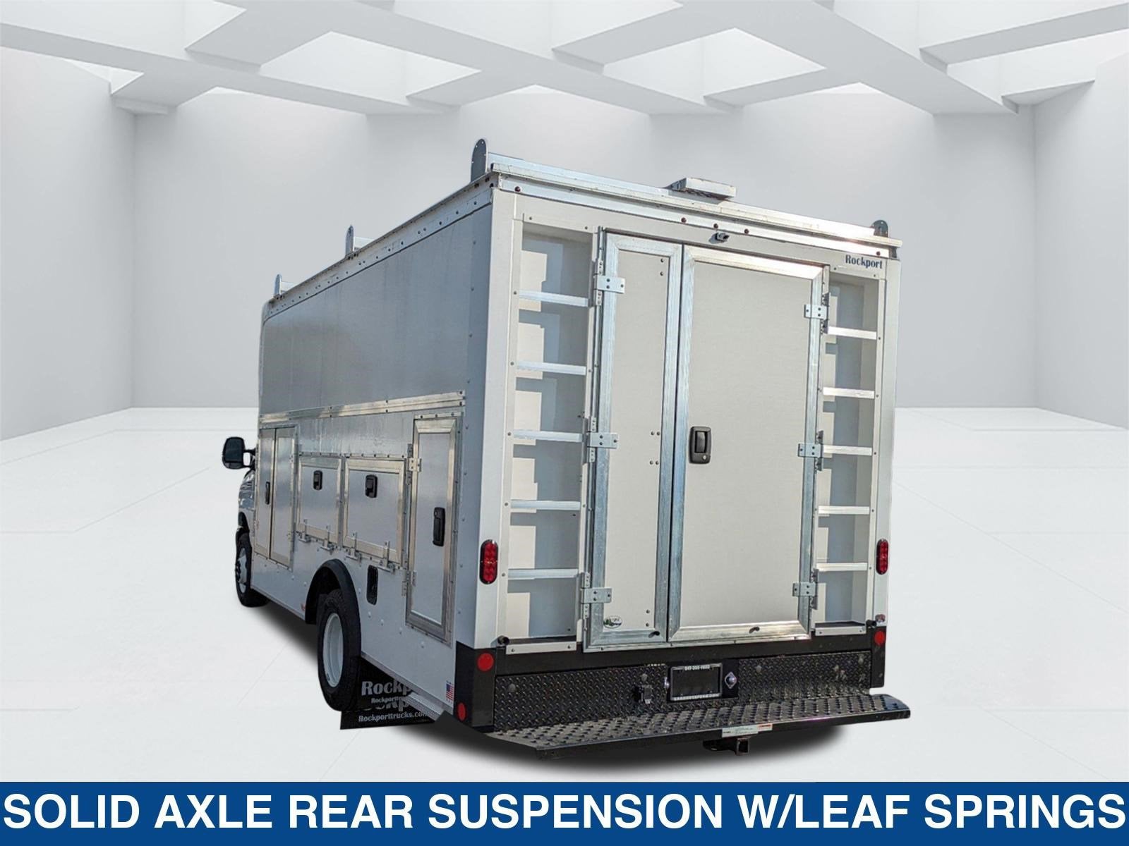 2025 Ford E-Series Cutaway E-450 DRW