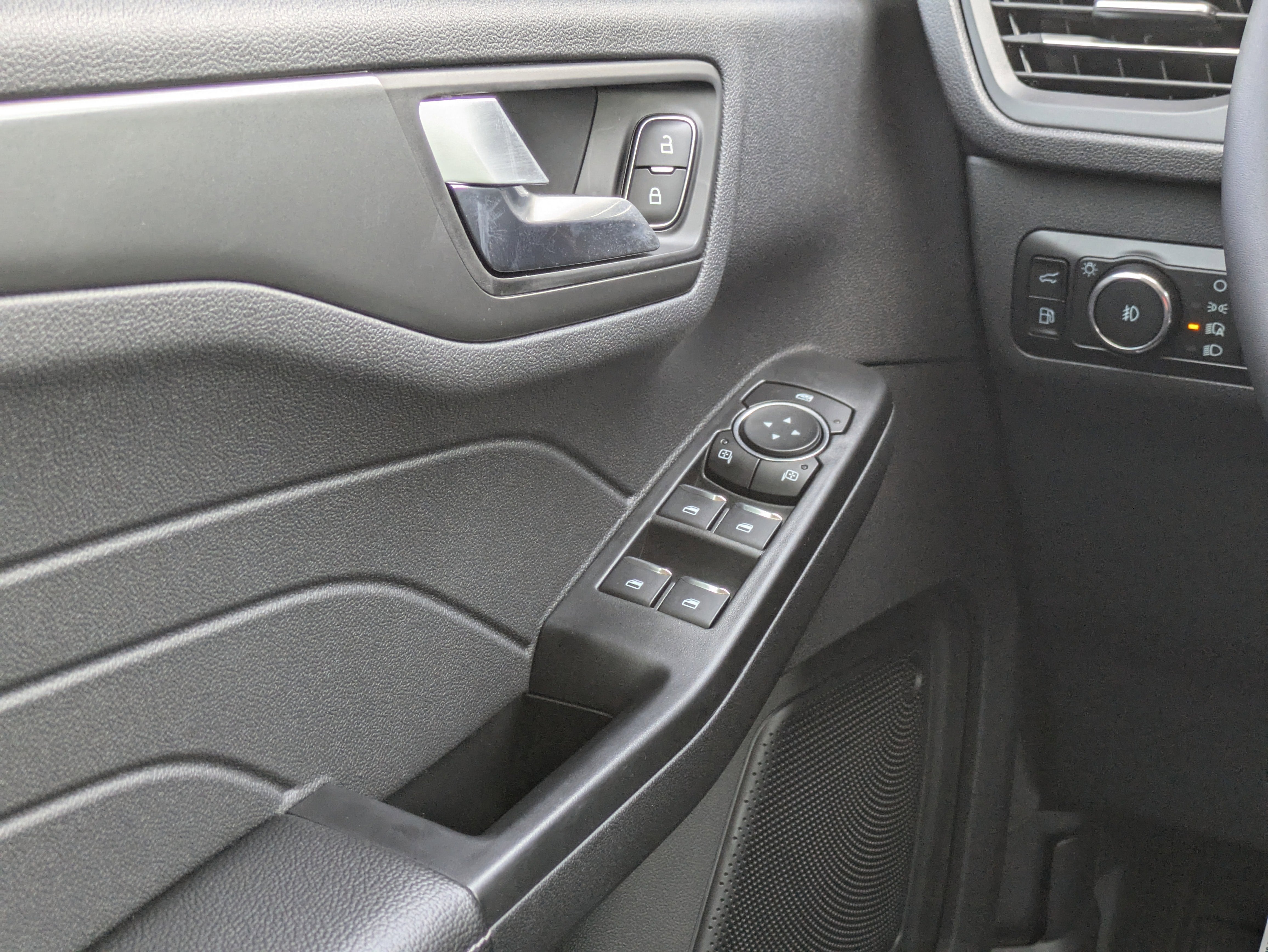 2025 Ford Escape Plug-In Hybrid Plug-in Hybrid