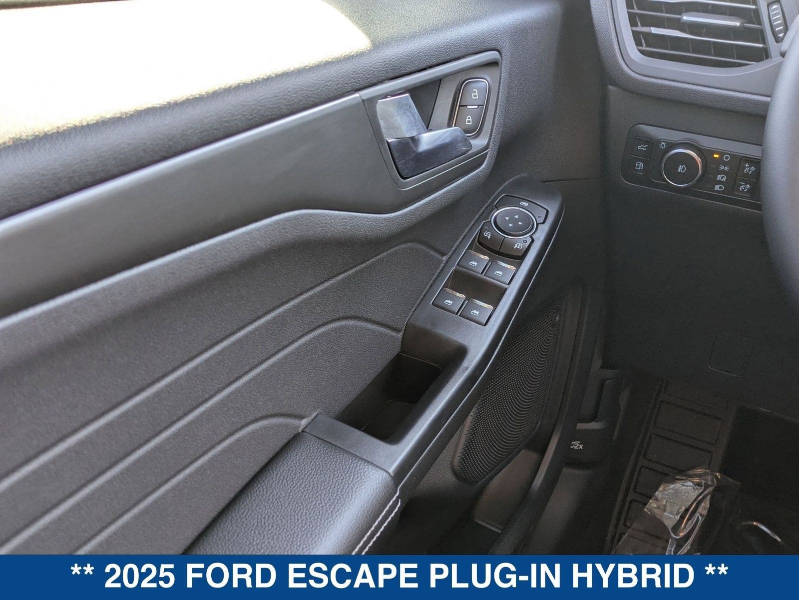 2025 Ford Escape Plug-In Hybrid Plug-in Hybrid