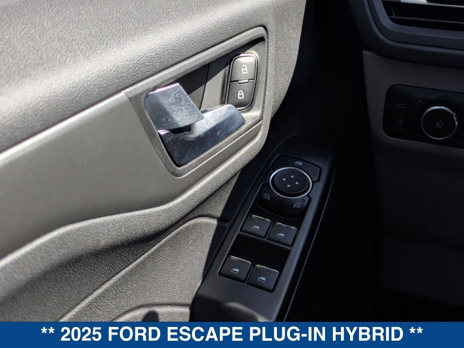 2025 Ford Escape Plug-In Hybrid Plug-in Hybrid