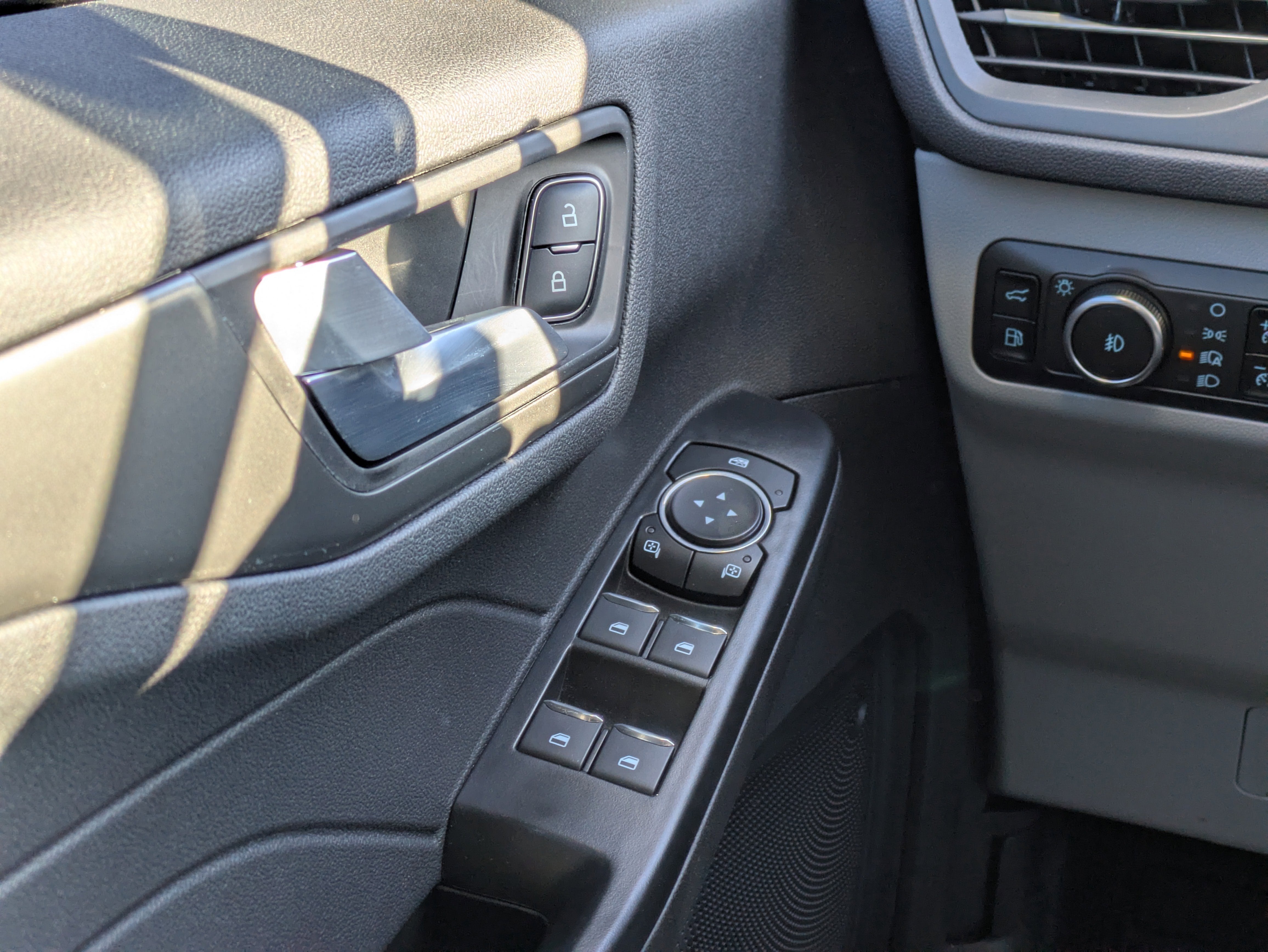 2025 Ford Escape Plug-In Hybrid Plug-in Hybrid