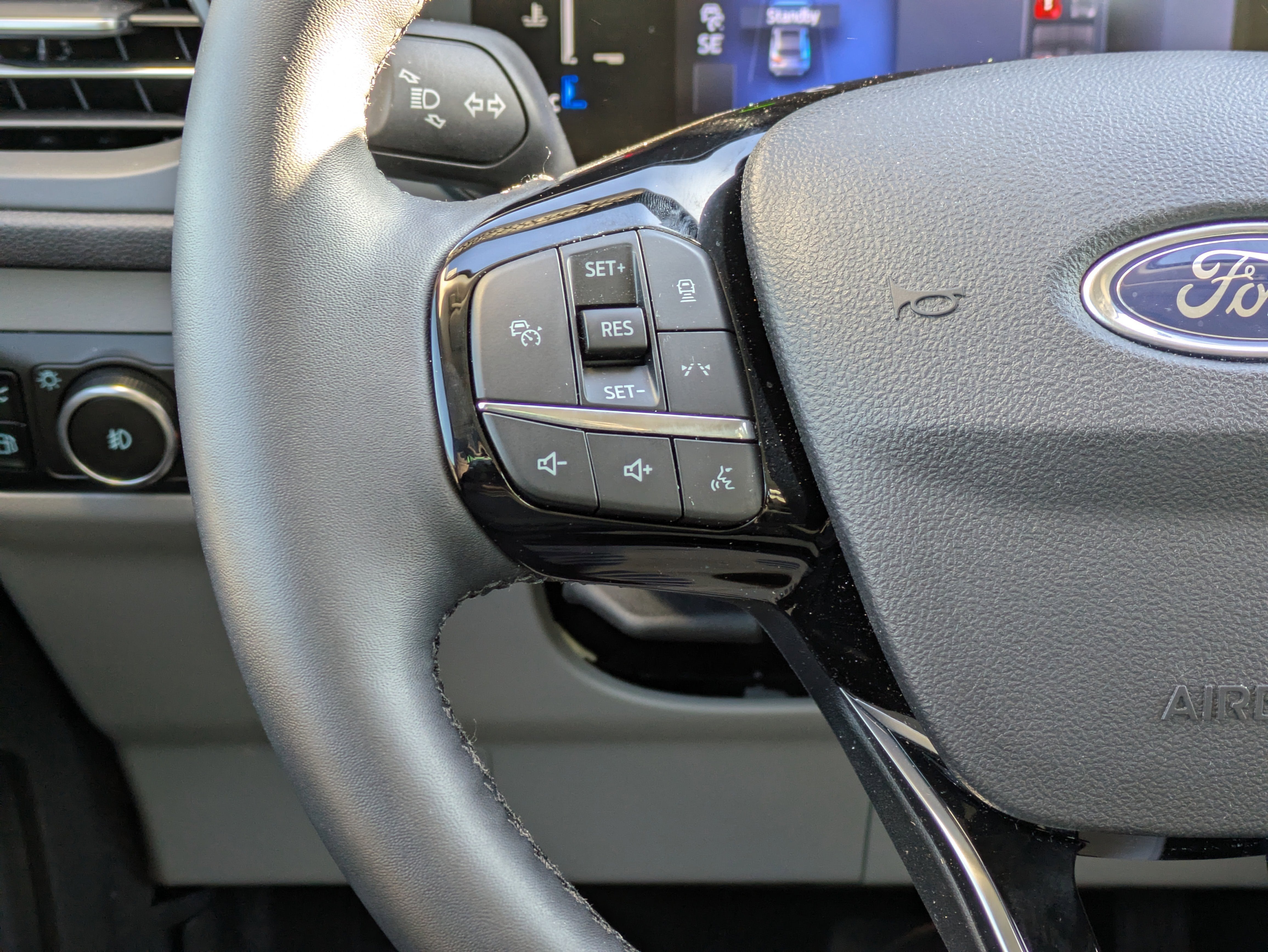 2025 Ford Escape Plug-In Hybrid Plug-in Hybrid