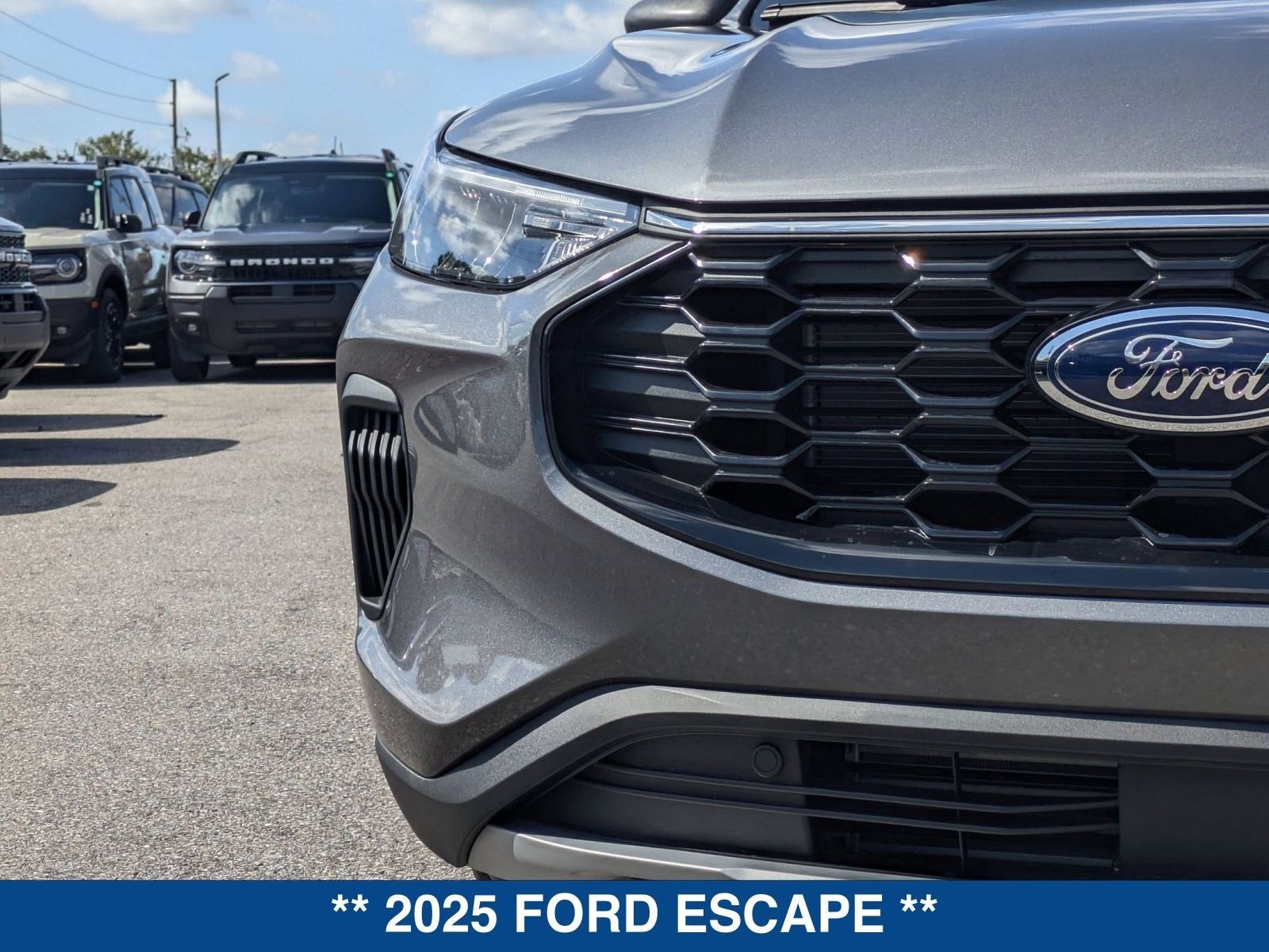 2025 Ford Escape ST-Line