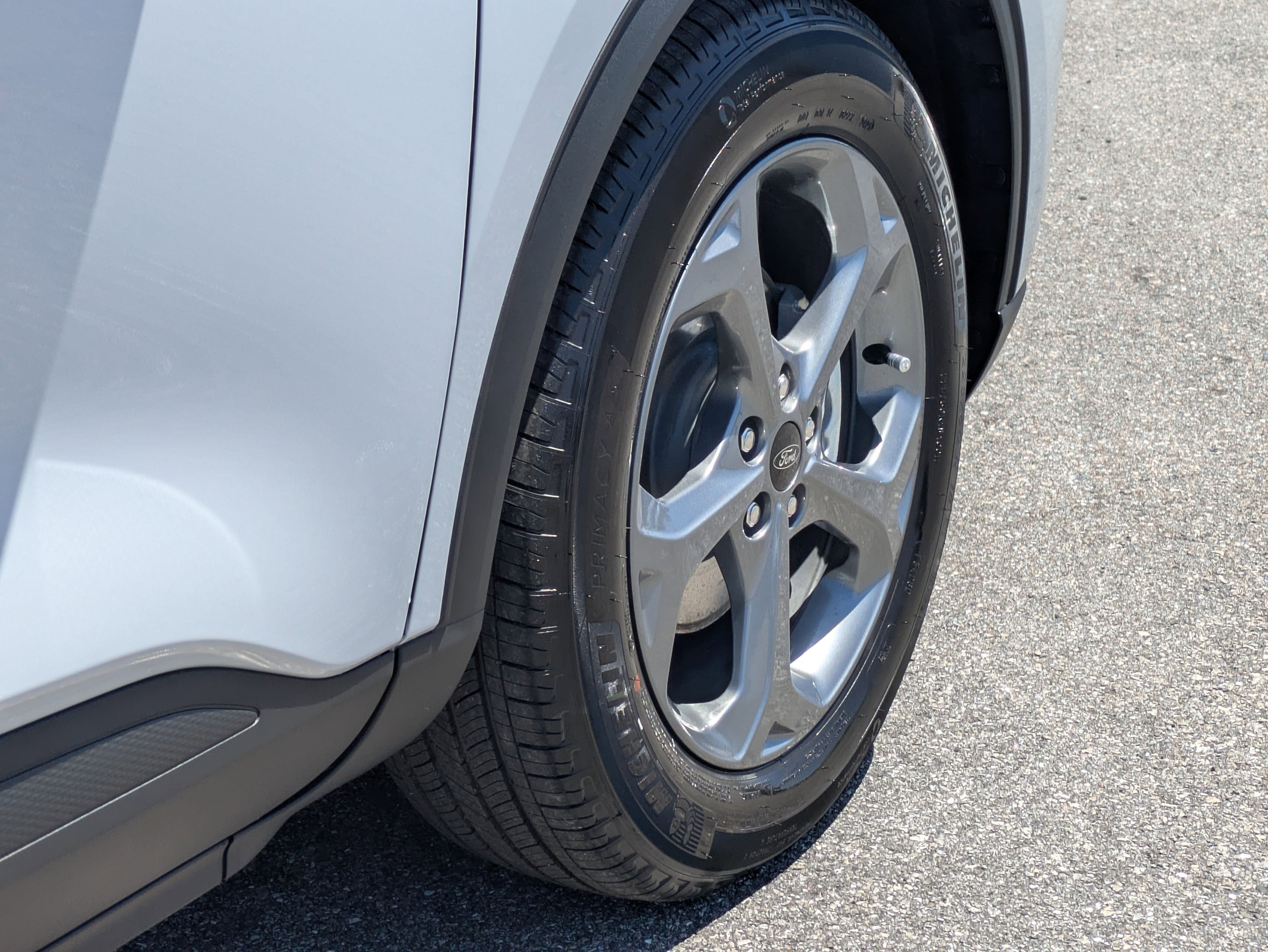 2025 Ford Escape Hybrid ST-Line