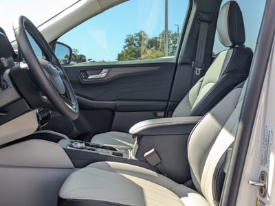 2026 Ford Escape Platinum