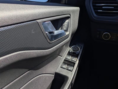 2026 Ford Escape Hybrid ST-Line Select