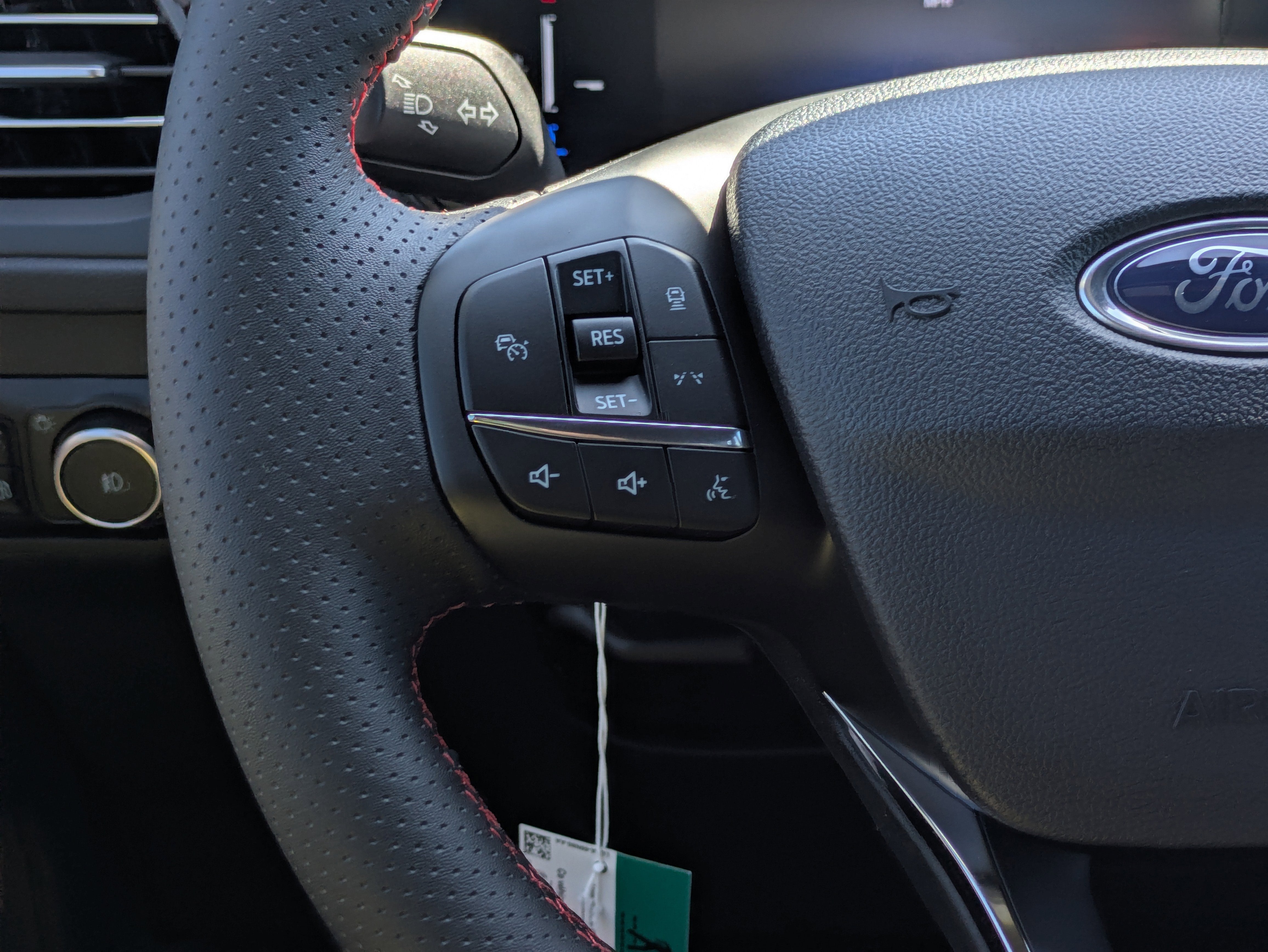 2026 Ford Escape Hybrid ST-Line Select