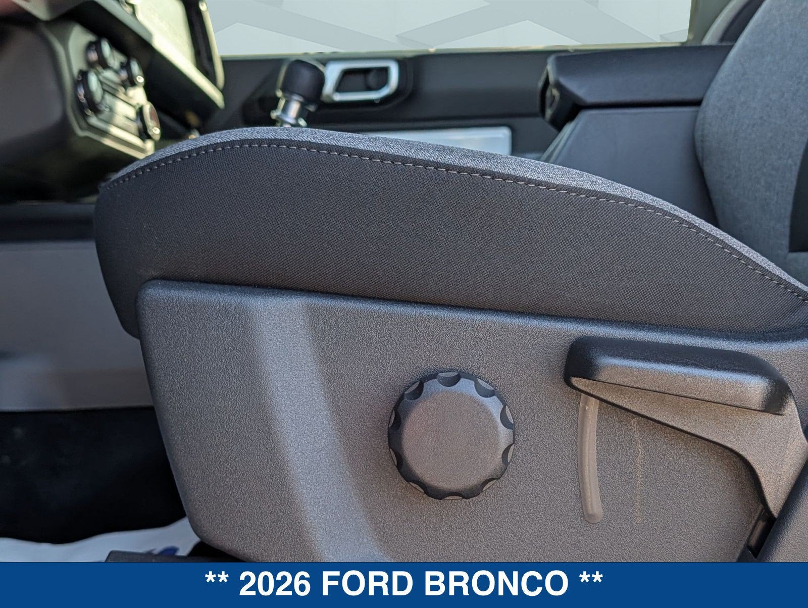 2026 Ford Bronco Base