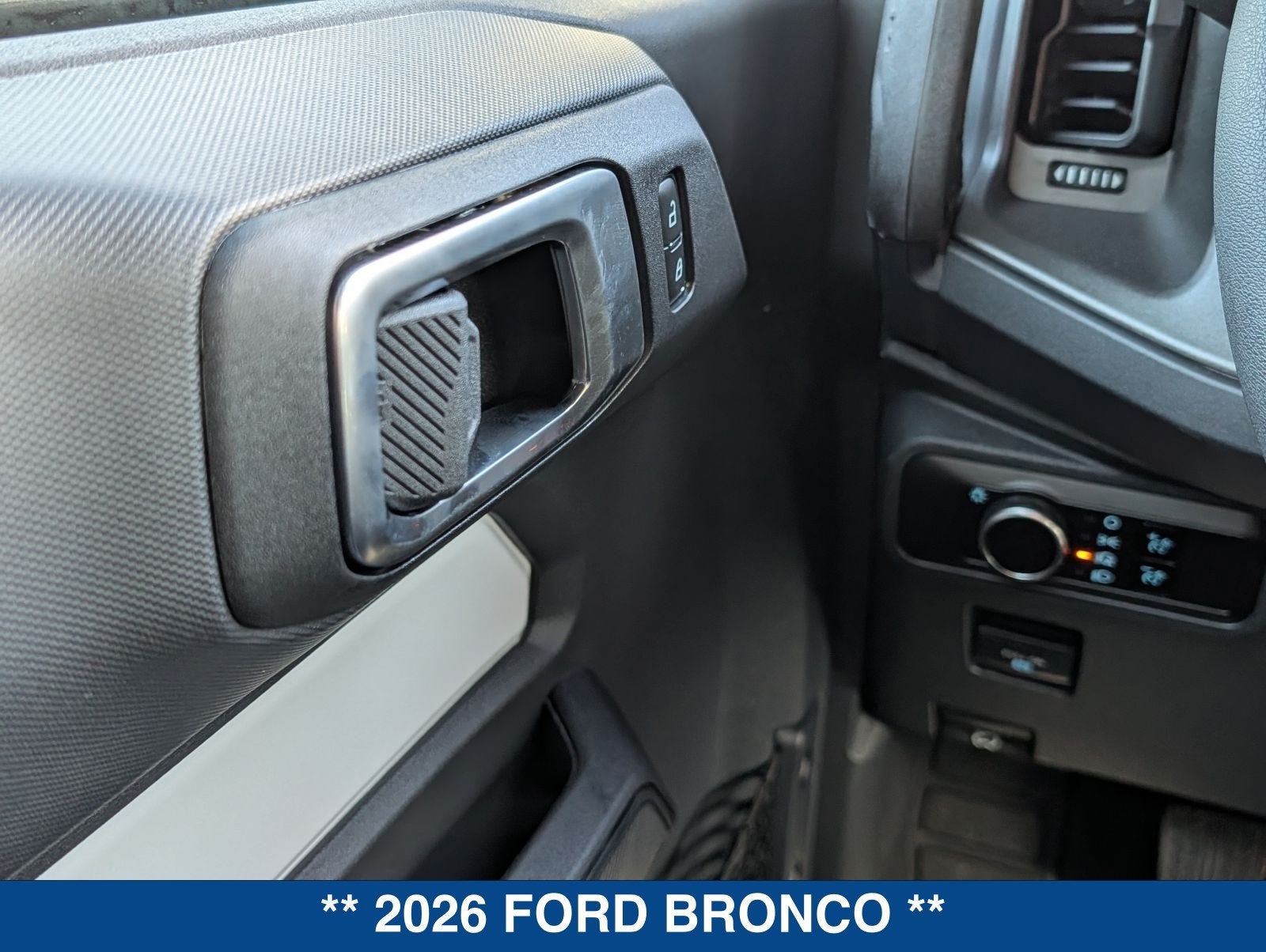 2026 Ford Bronco Base