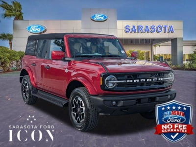 2026 Ford Bronco Outer Banks