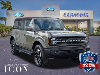 2026 Ford Bronco Outer Banks