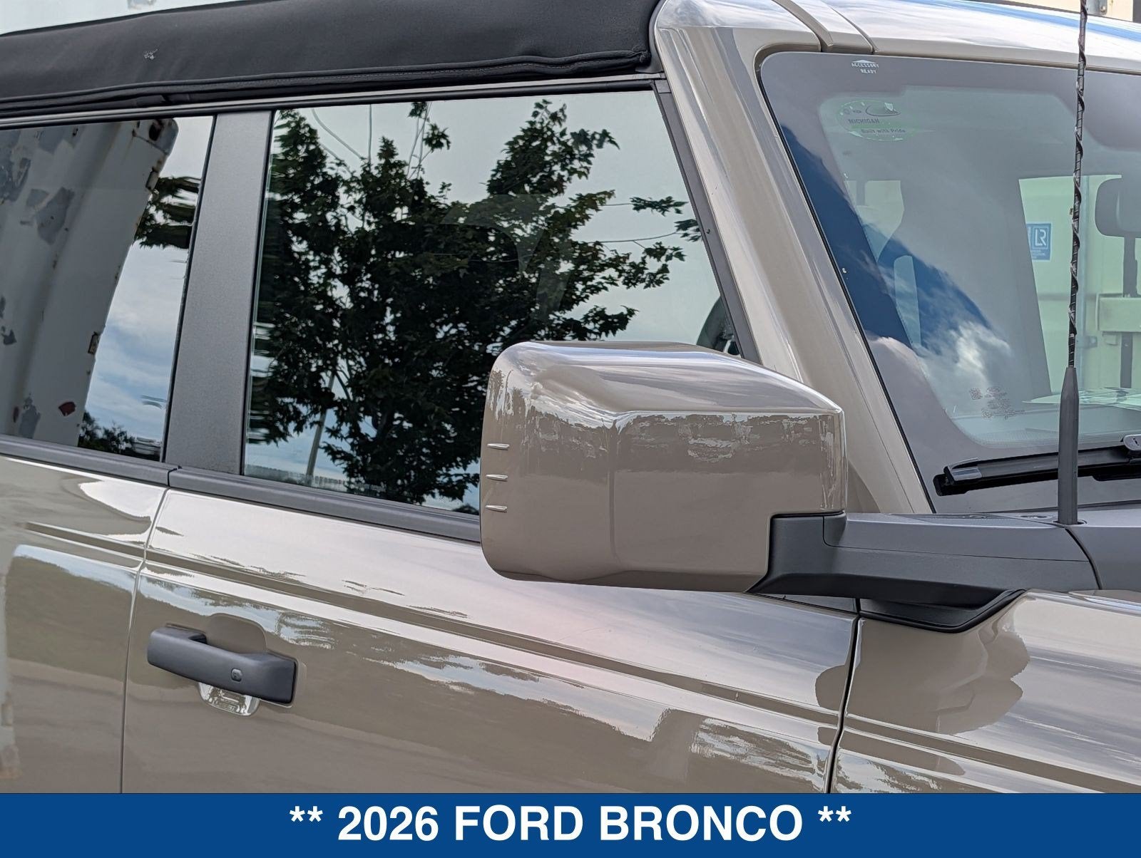 2026 Ford Bronco Outer Banks