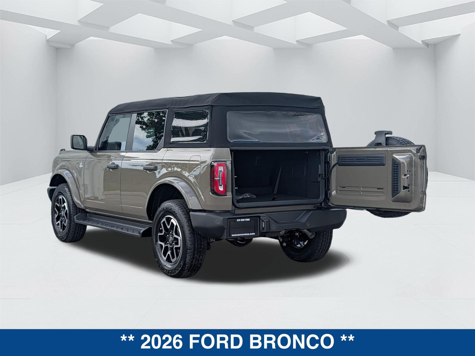 2026 Ford Bronco Outer Banks