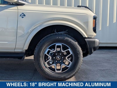 2026 Ford Bronco Outer Banks