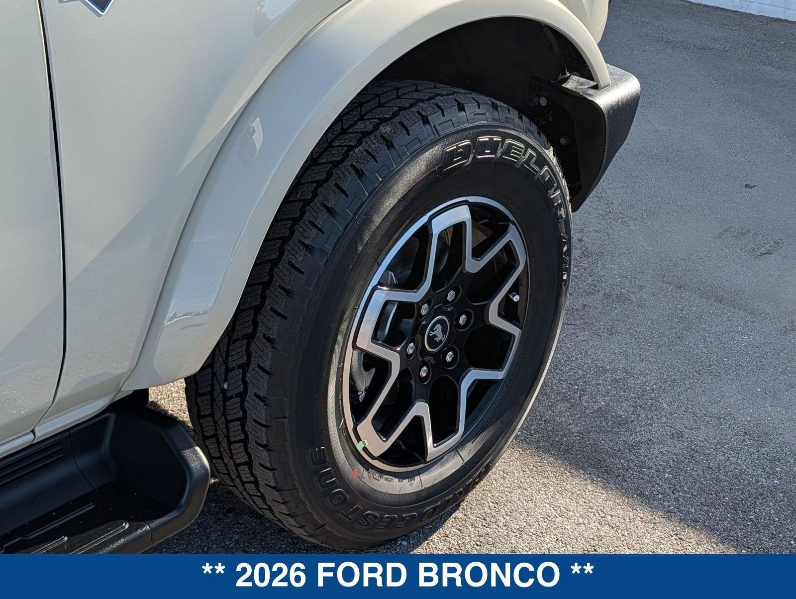 2026 Ford Bronco Outer Banks