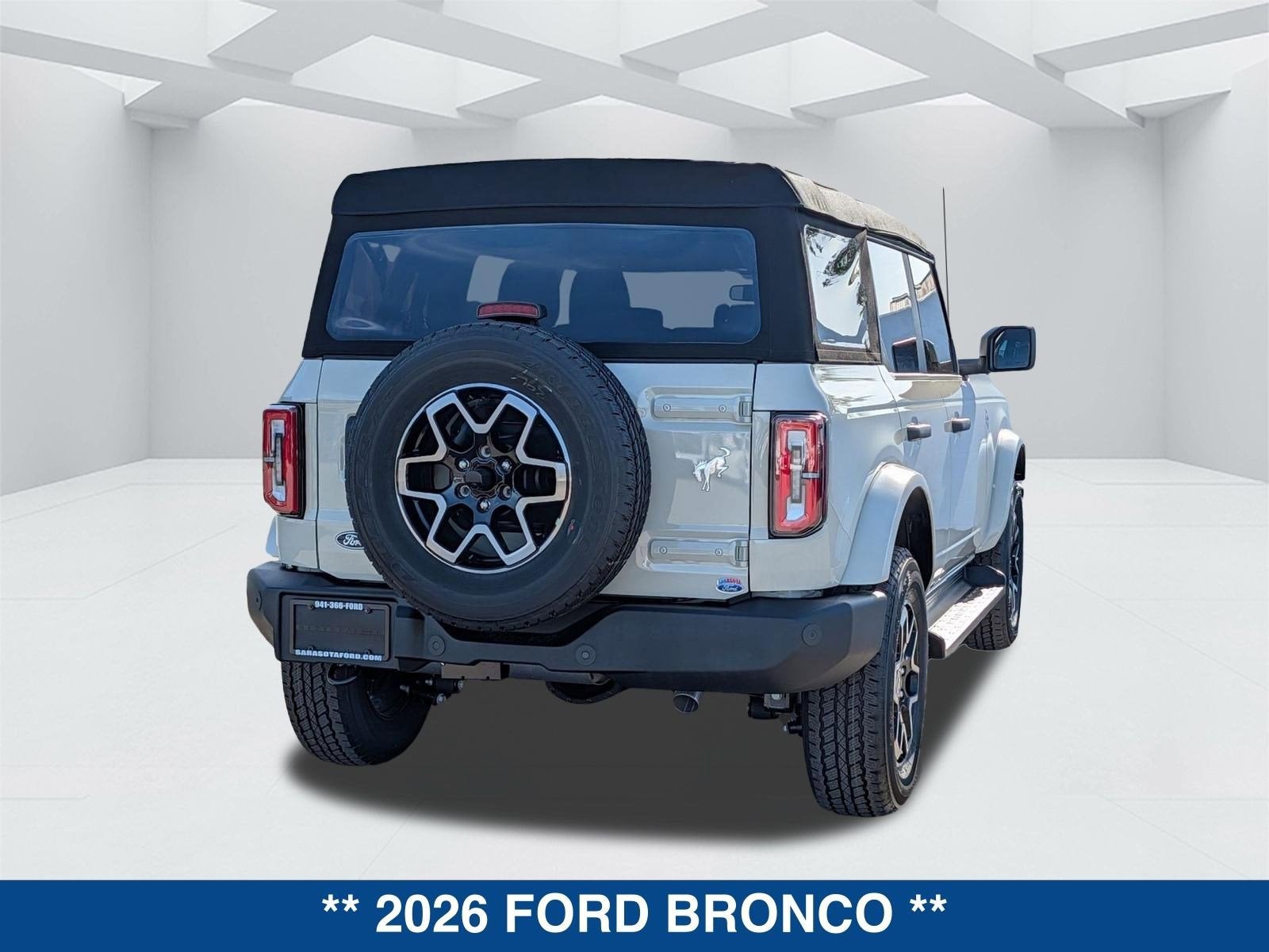 2026 Ford Bronco Outer Banks