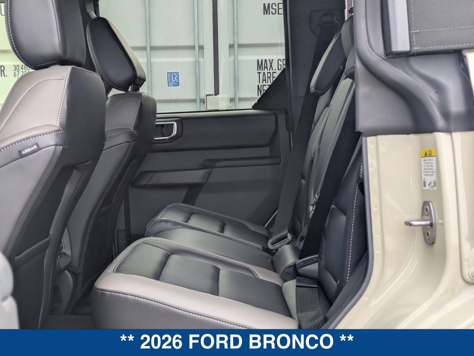 2026 Ford Bronco Outer Banks