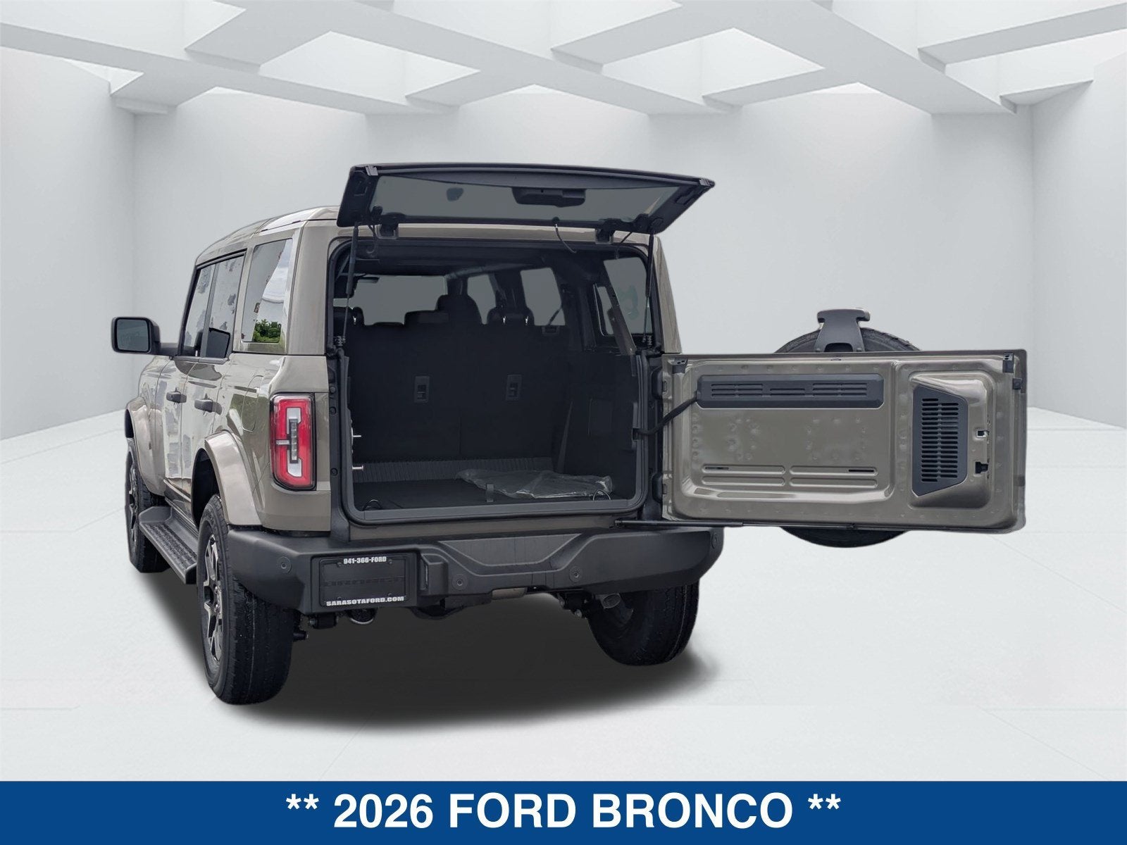 2026 Ford Bronco Outer Banks