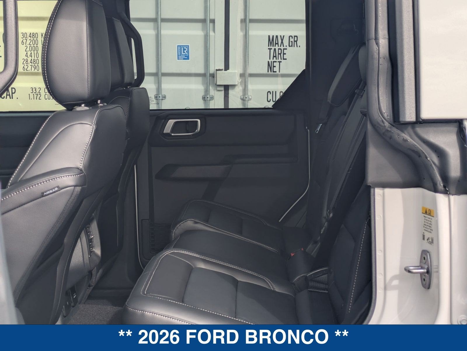 2026 Ford Bronco Outer Banks