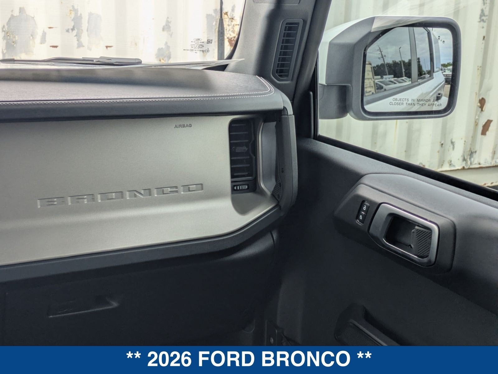 2026 Ford Bronco Outer Banks