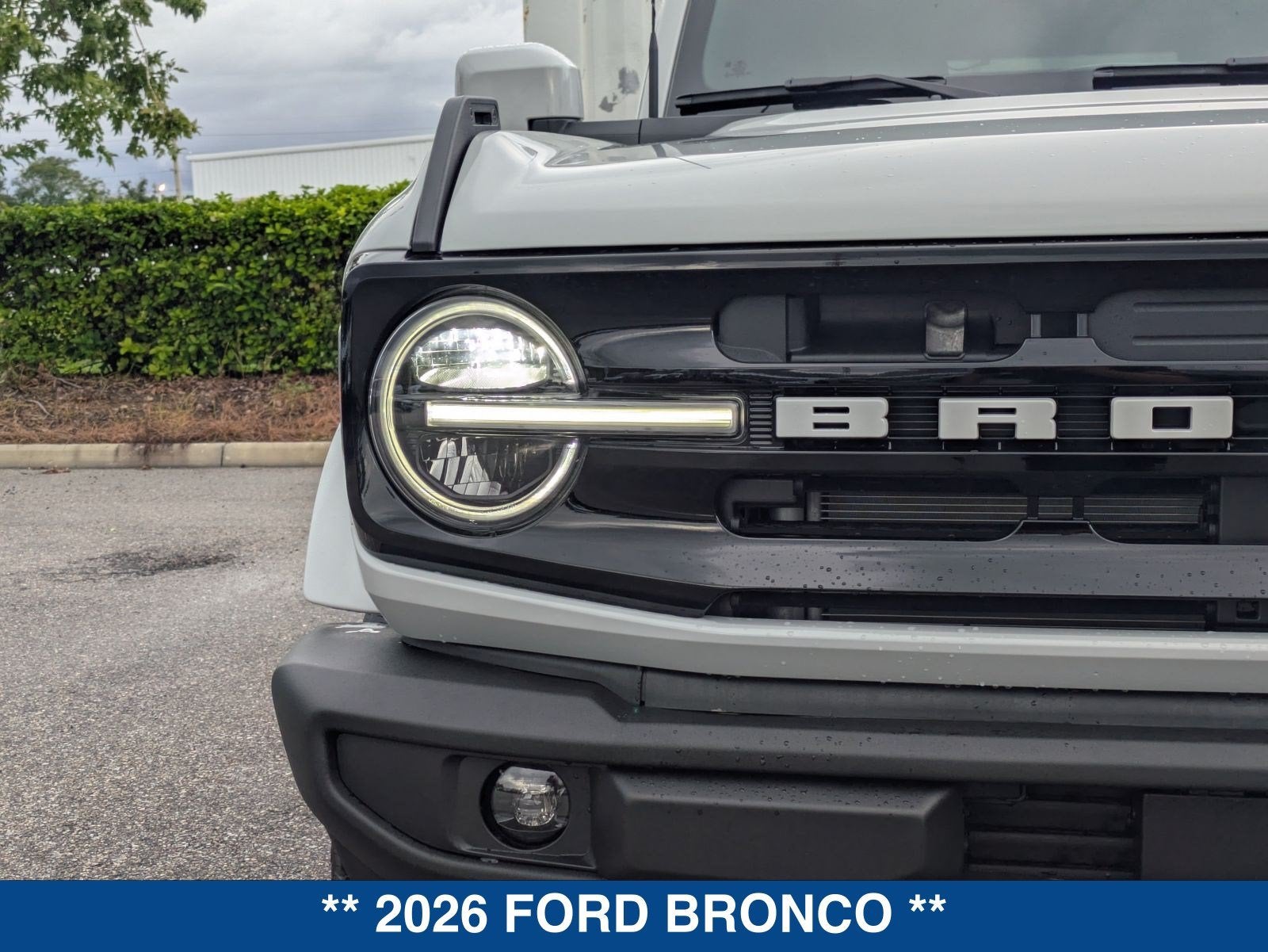 2026 Ford Bronco Outer Banks