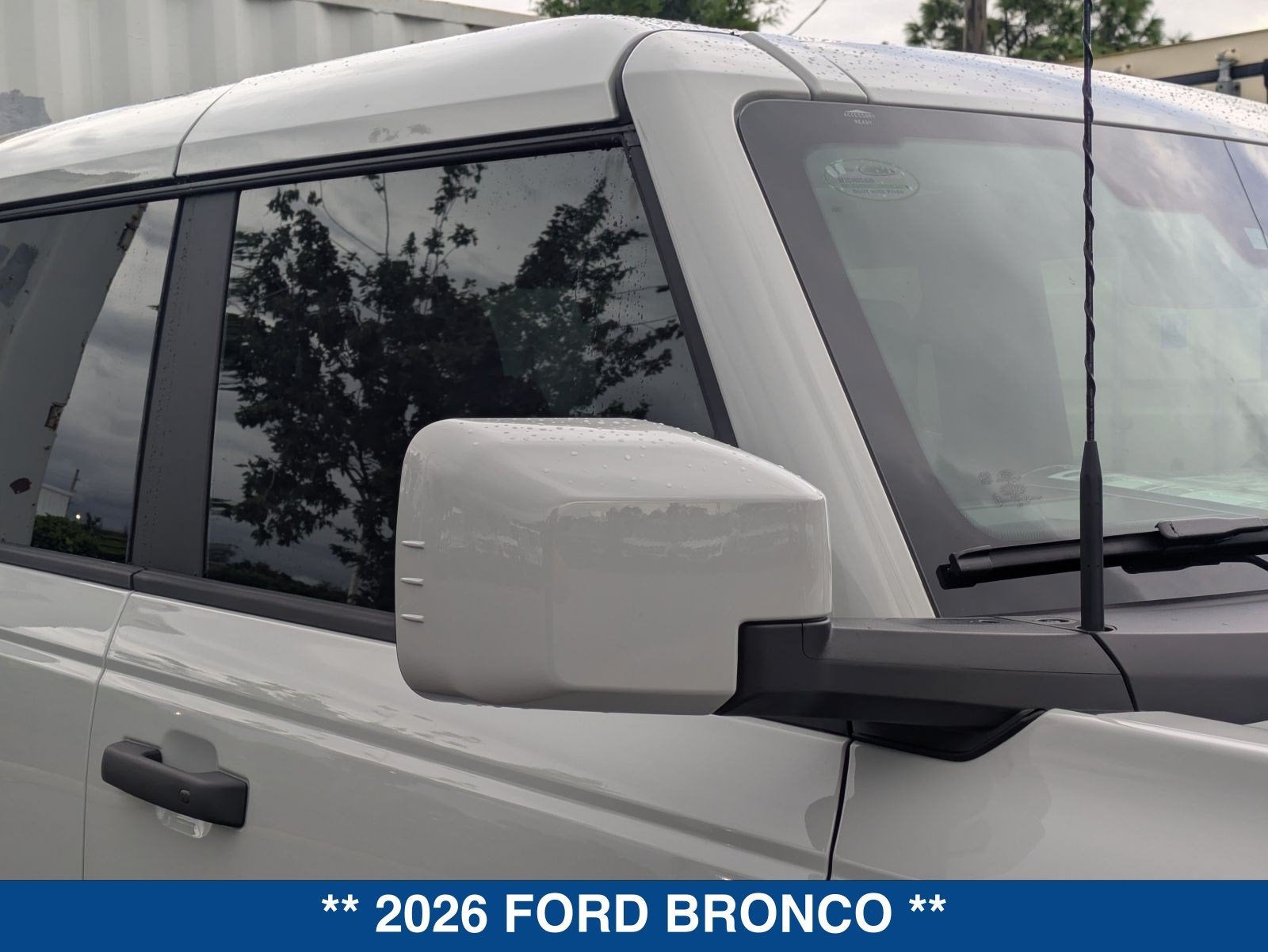 2026 Ford Bronco Outer Banks