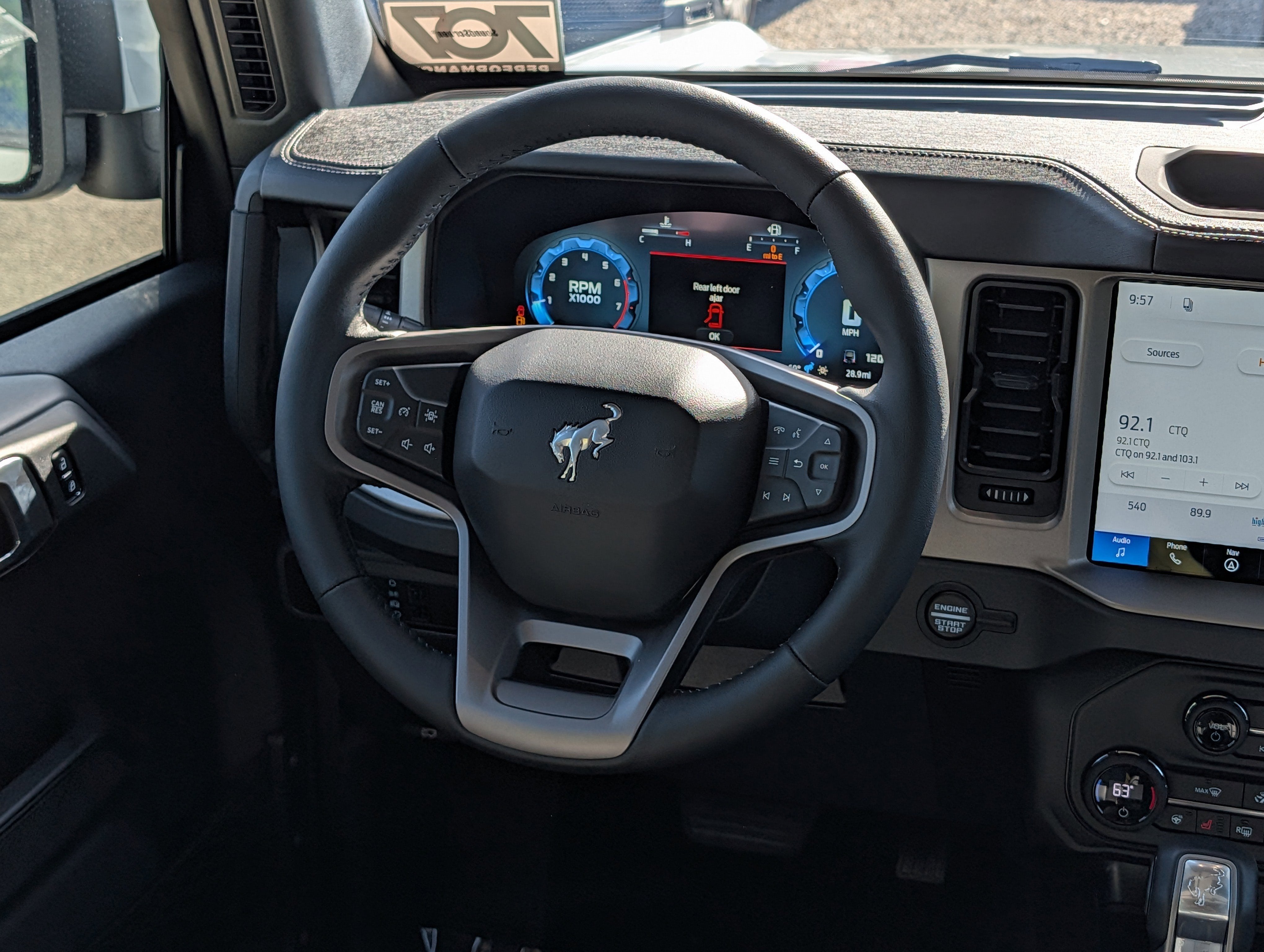 2026 Ford Bronco Outer Banks