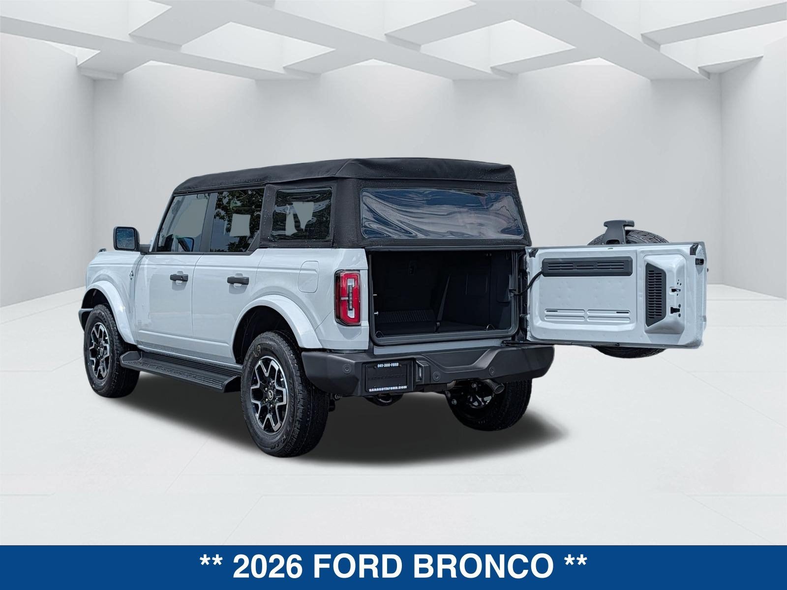 2026 Ford Bronco Outer Banks