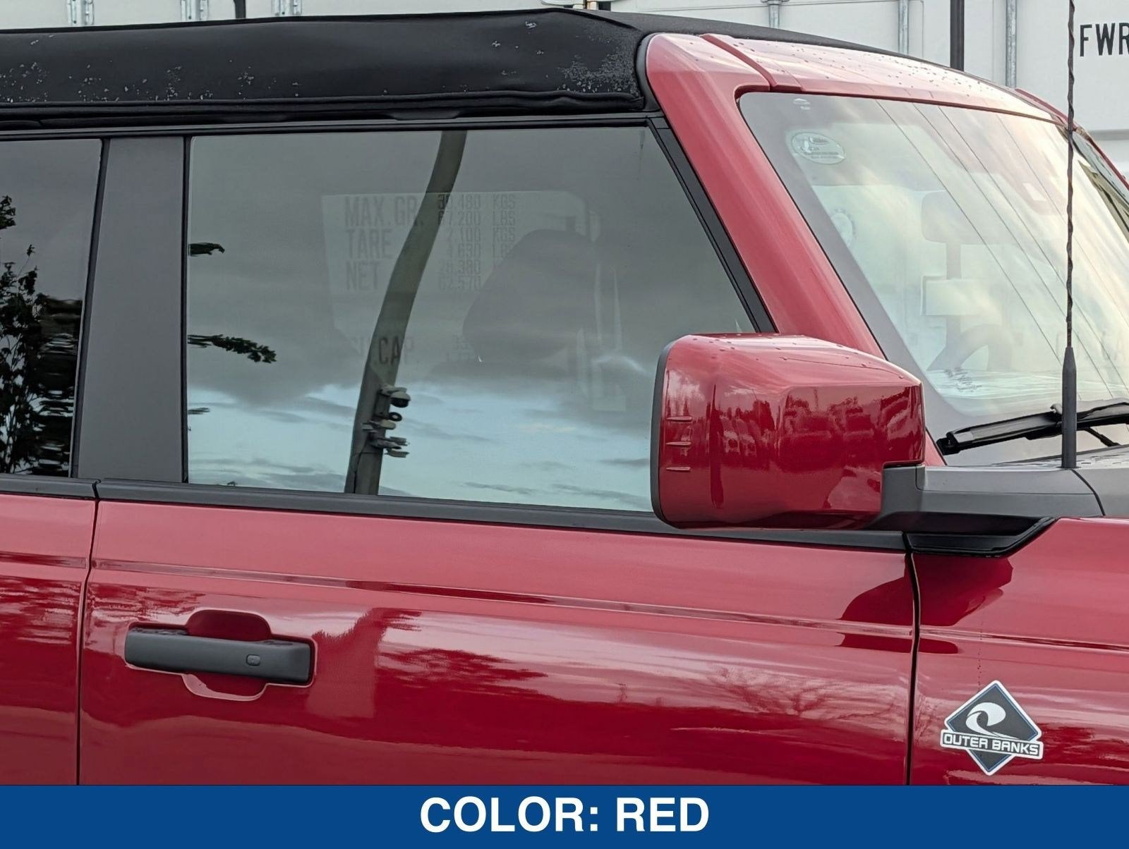 2026 Ford Bronco Outer Banks