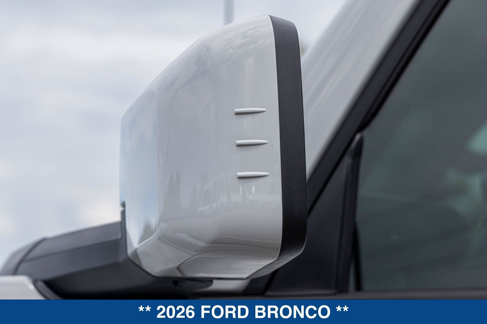 2026 Ford Bronco Outer Banks